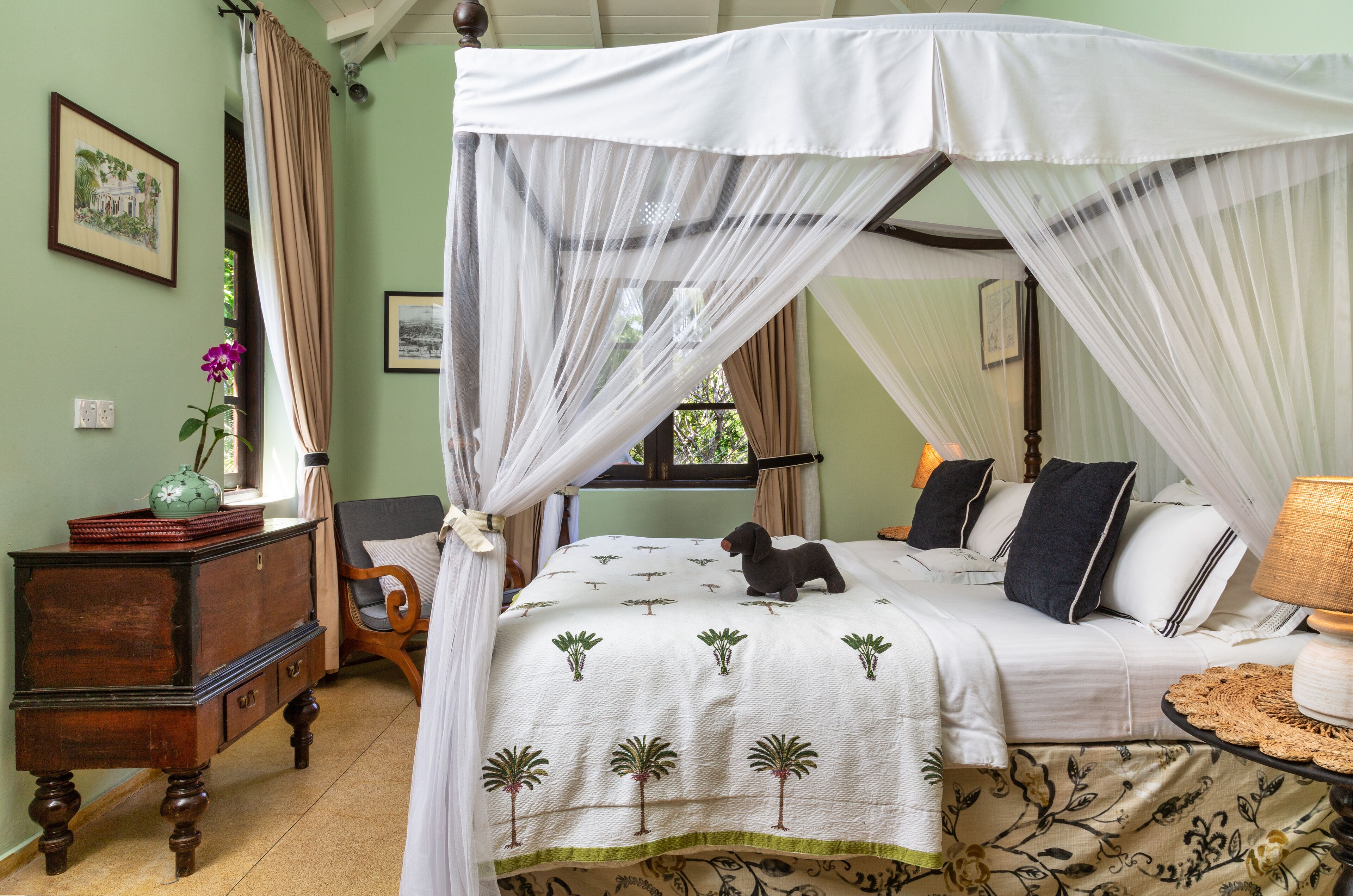 Main House Suite Room 1