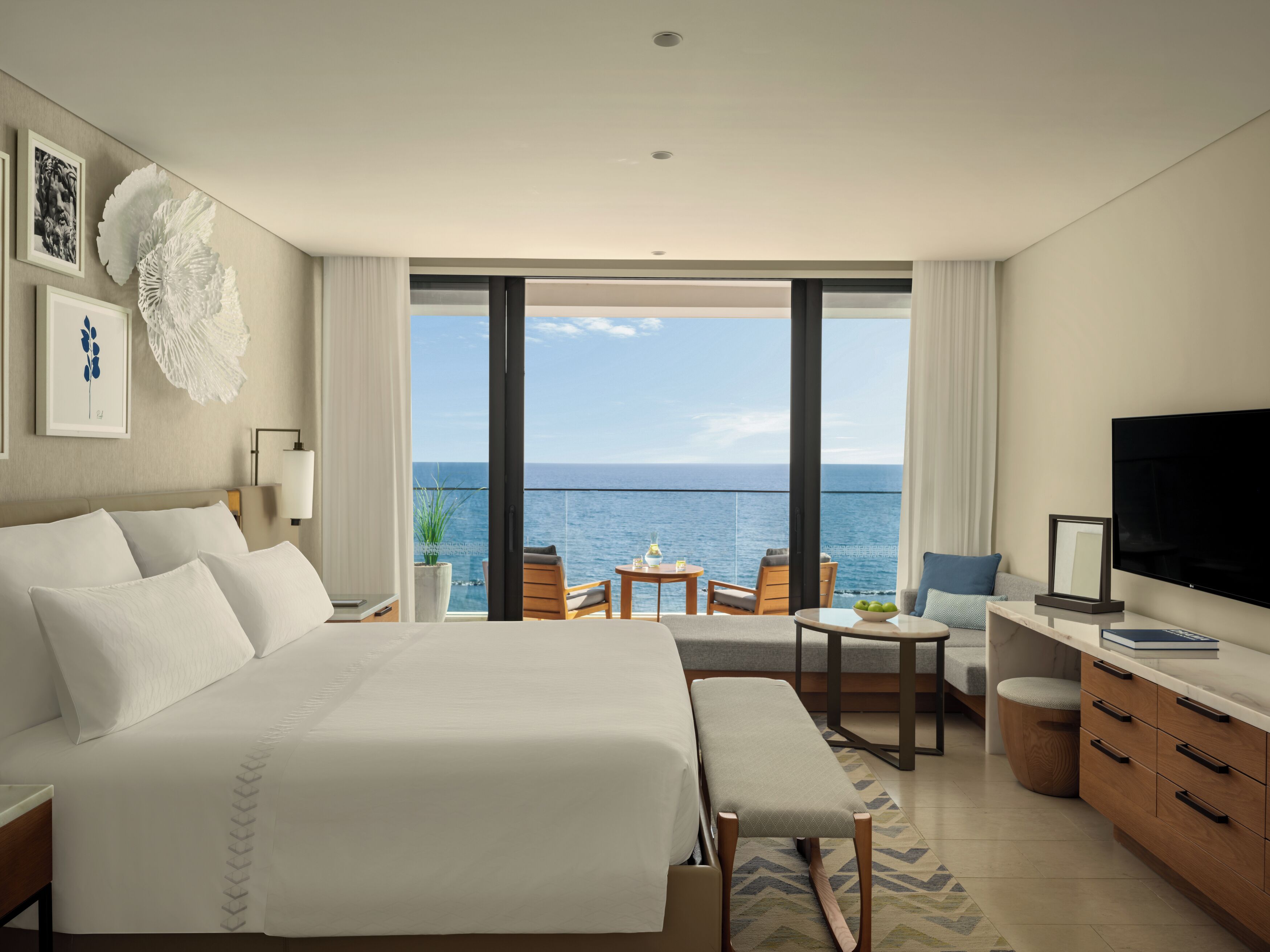 Deluxe Grand Sea View Room