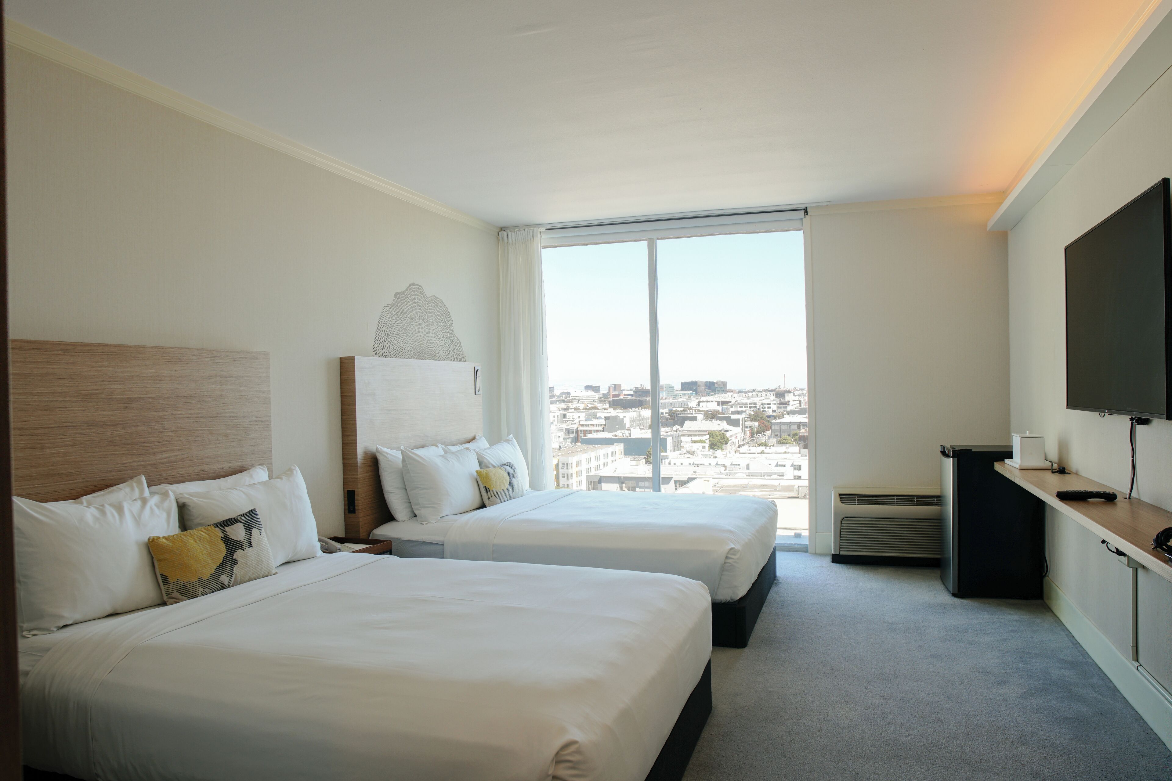 Executive Room, 2 Queen Beds, Non Smoking, City View (High Floor)