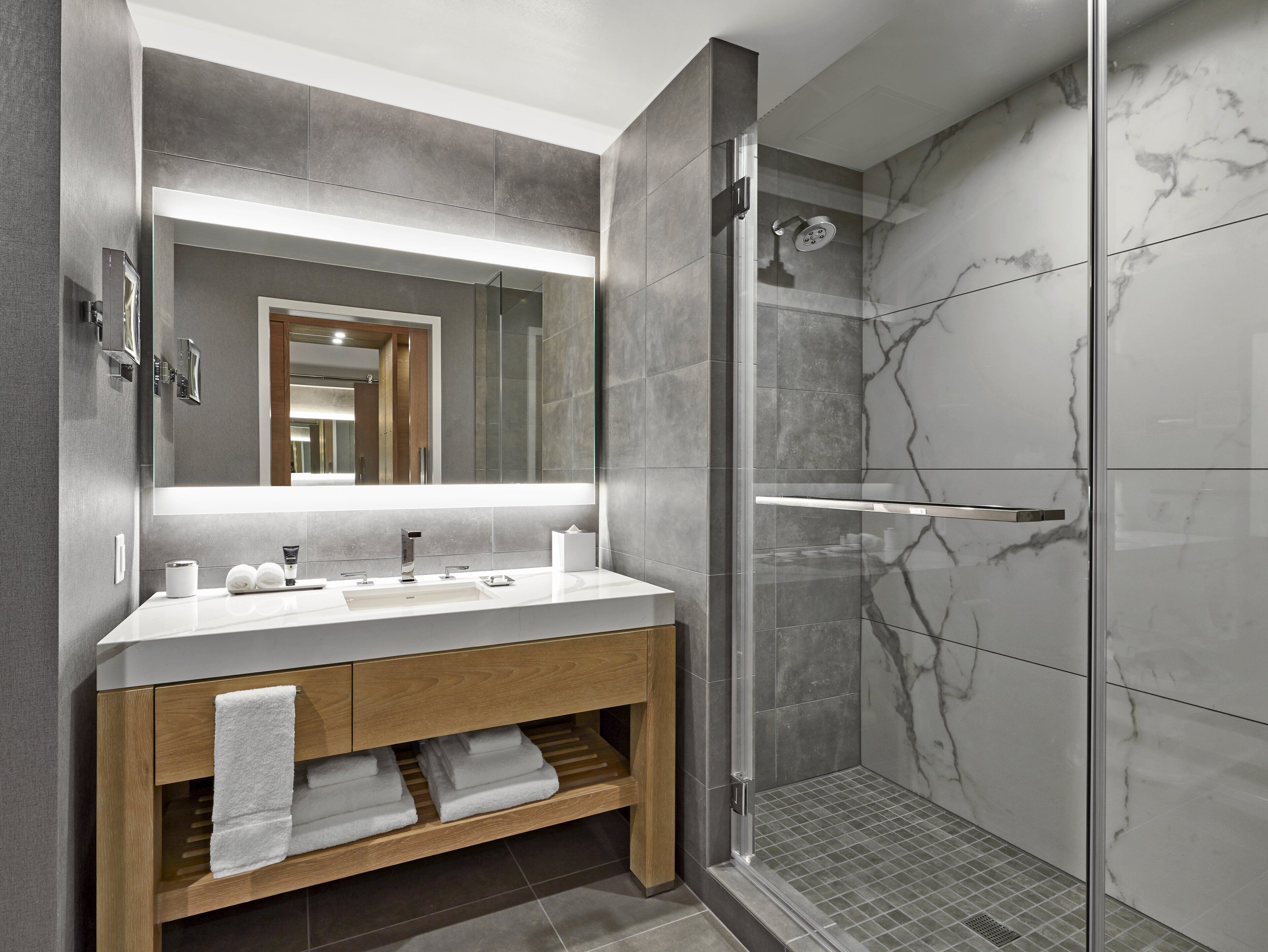 Deluxe Room, 2 Queen Beds, Accessible (Hearing Accessible)