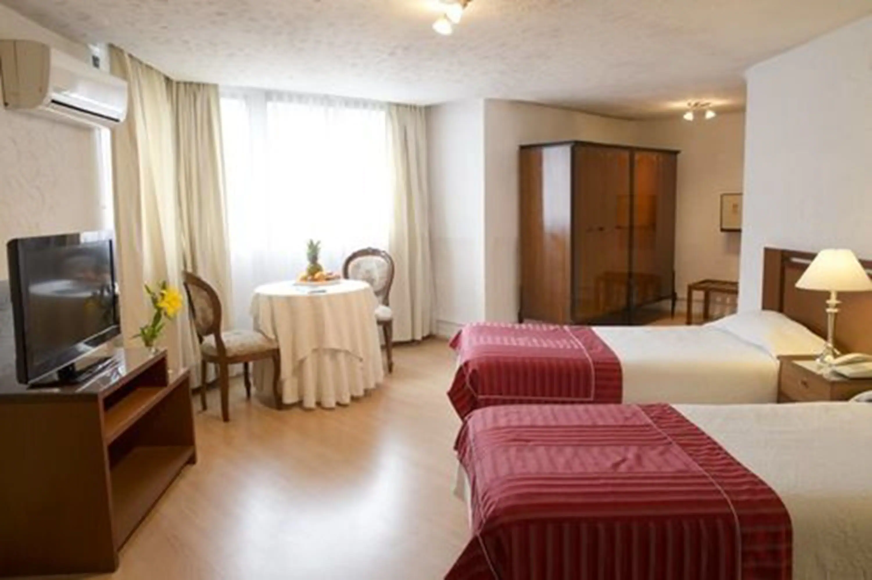 Standard Double Room, 2 Twin Beds, Non Smoking