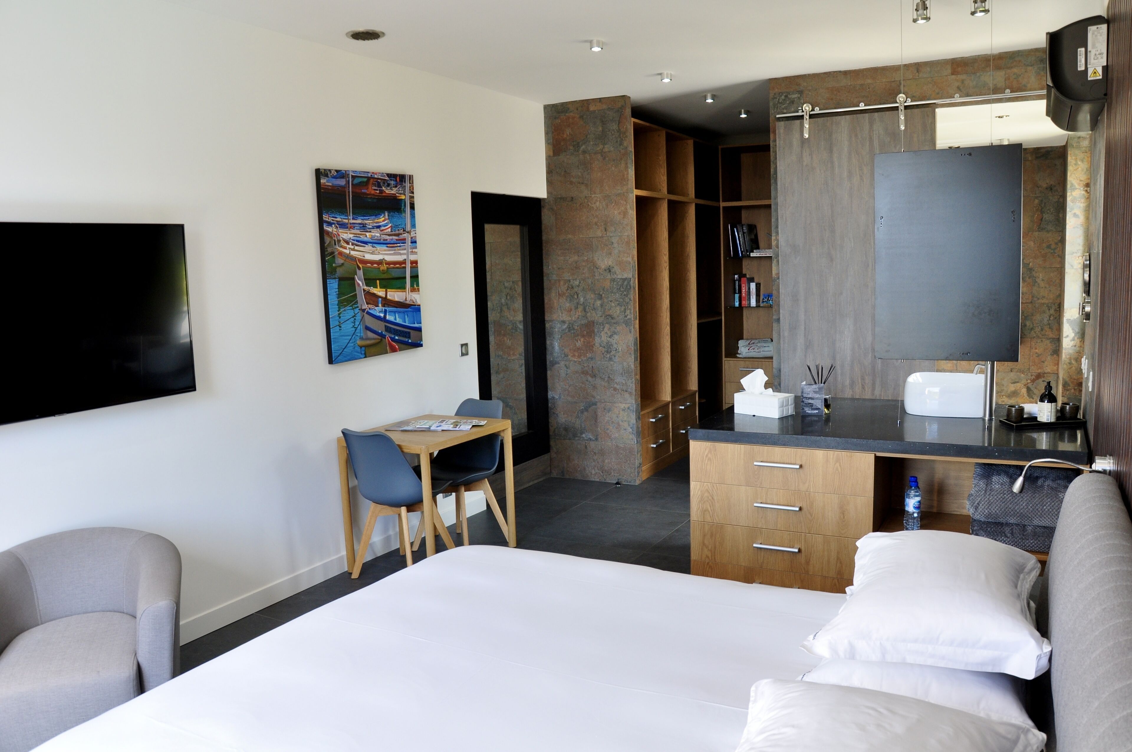 Panoramic Suite