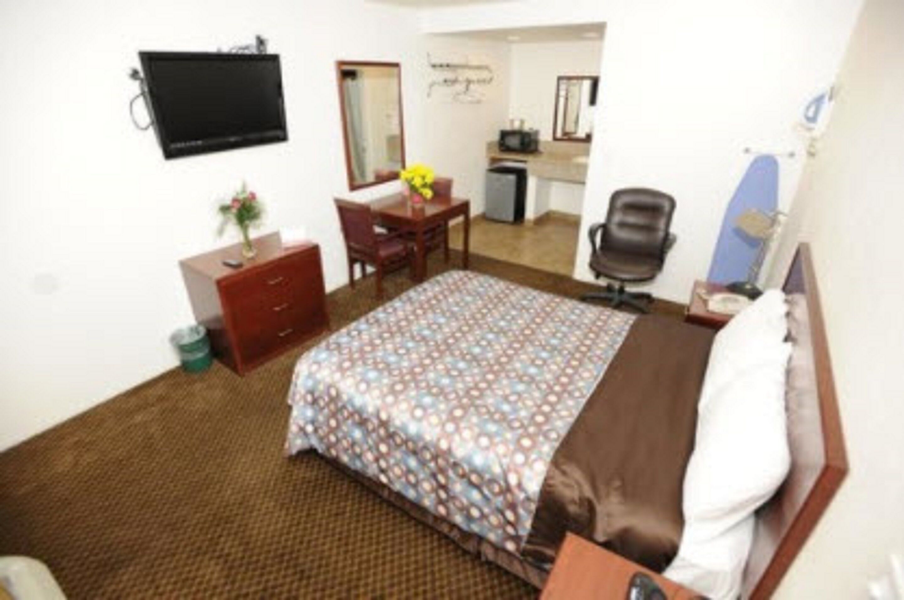Room, 1 Queen Bed, Smoking