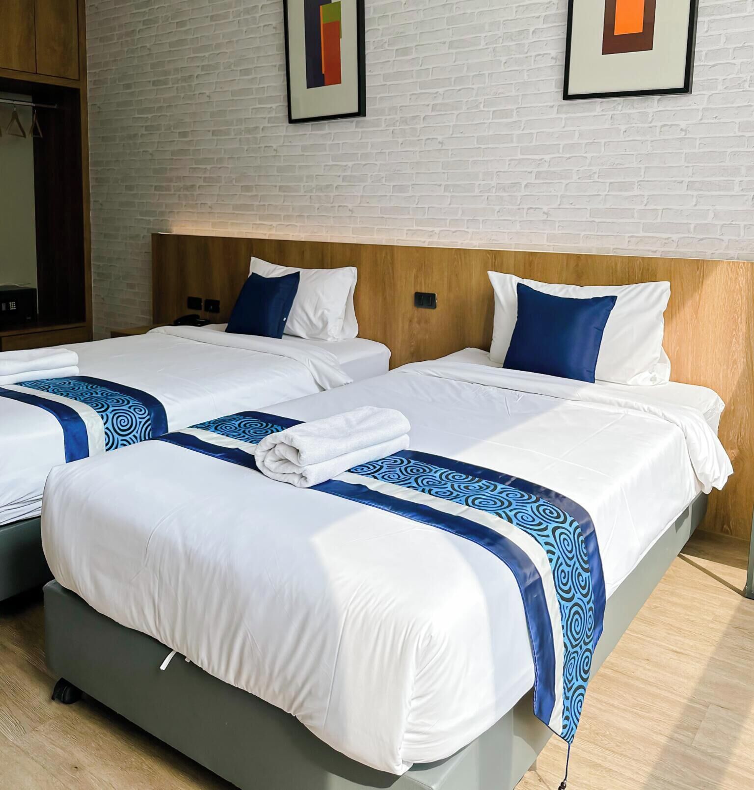 Superior Twin Room