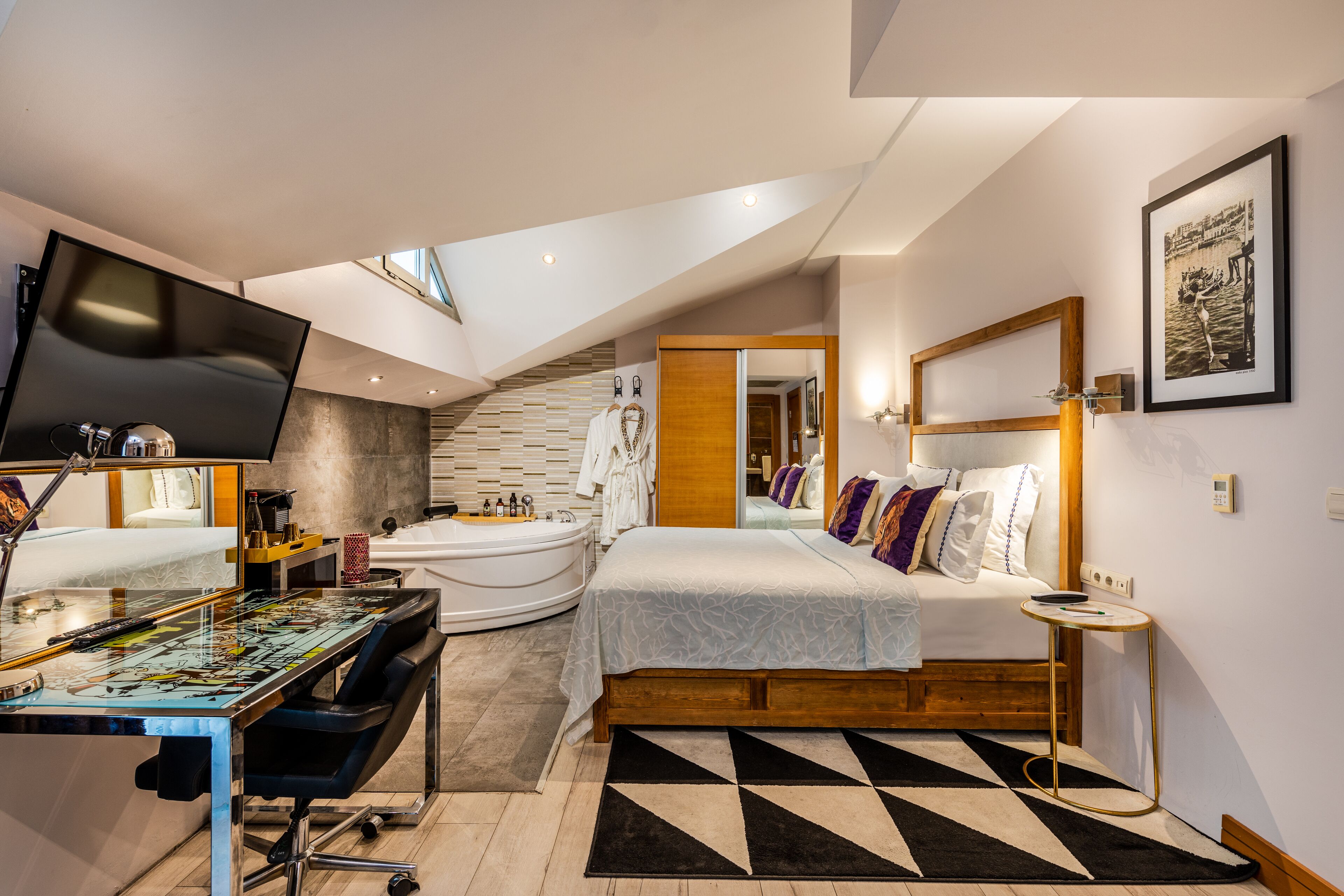 Luxury Studio Suite, Sea View