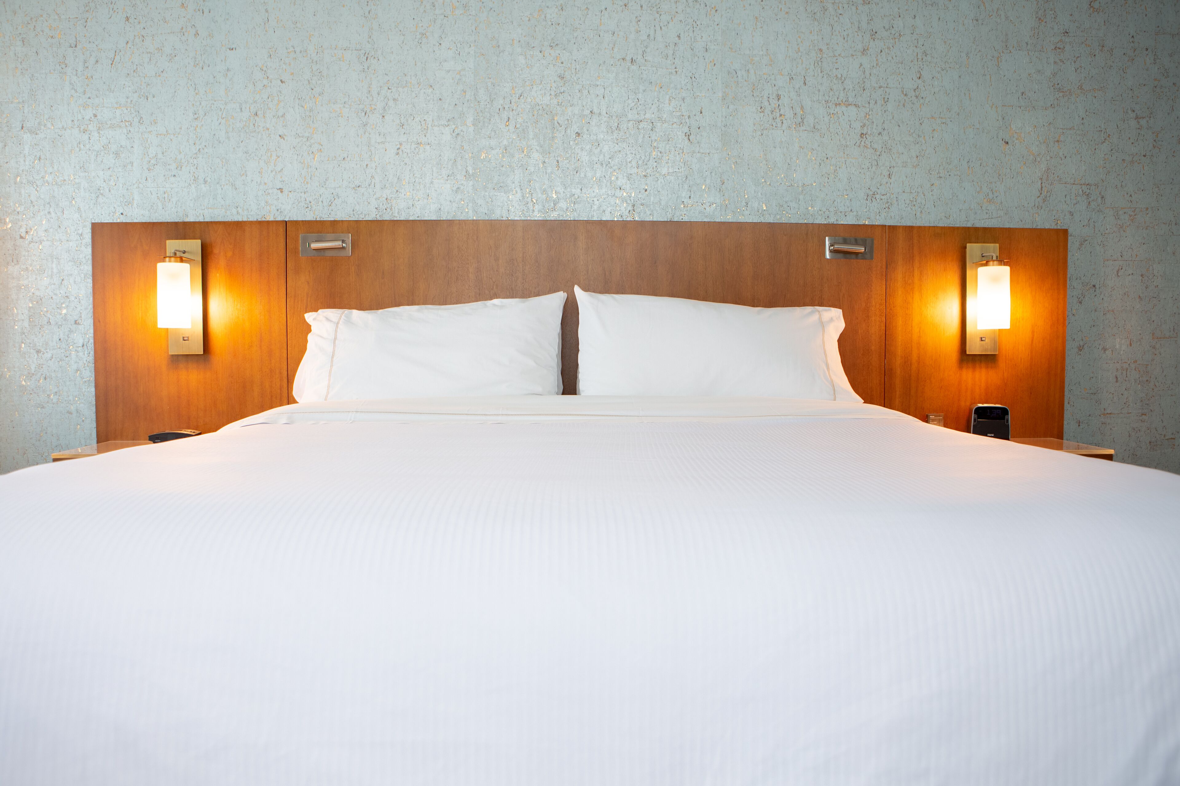 Deluxe Room, 1 King Bed (Hearing Accessible)