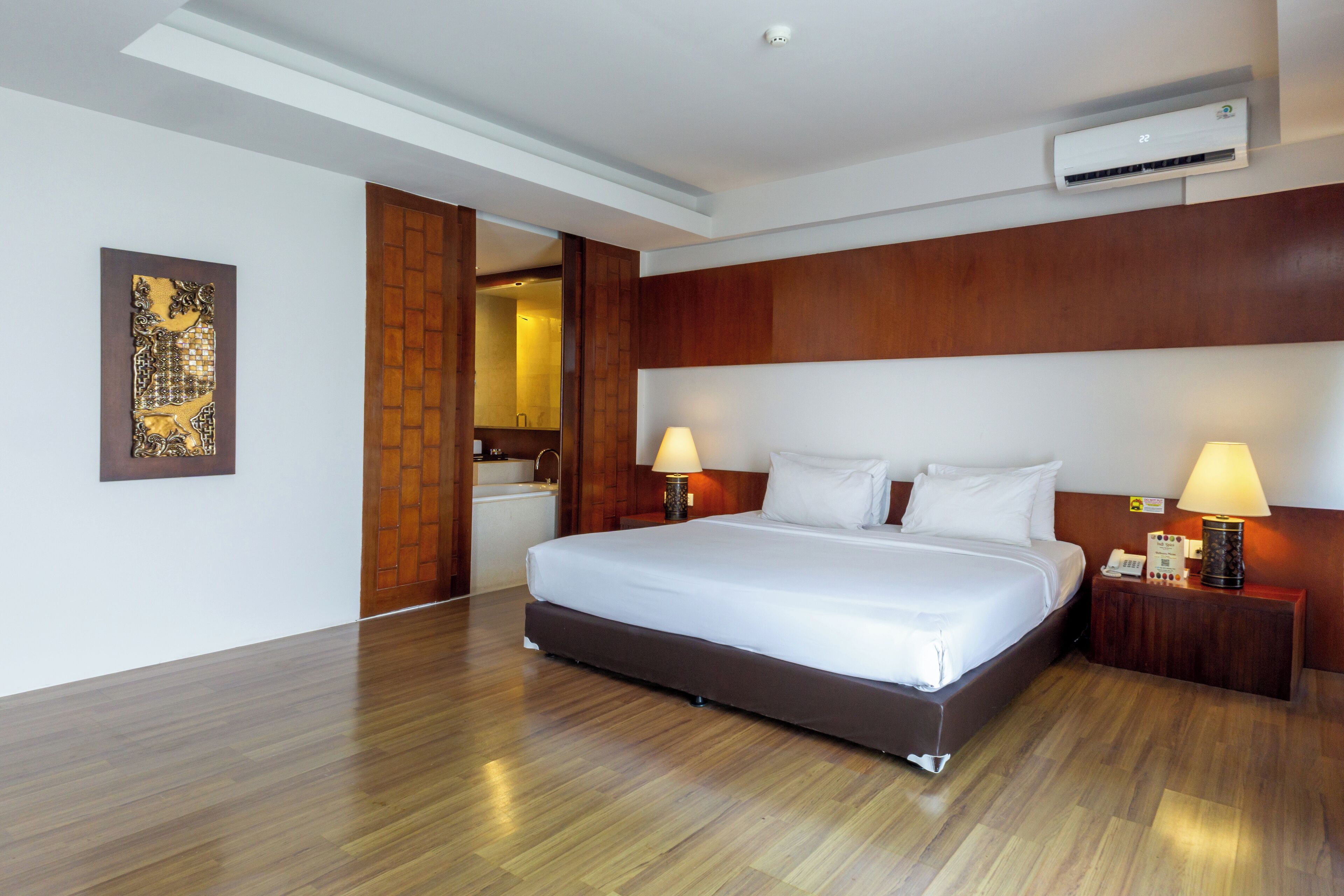 One Bedroom Suite Golf View