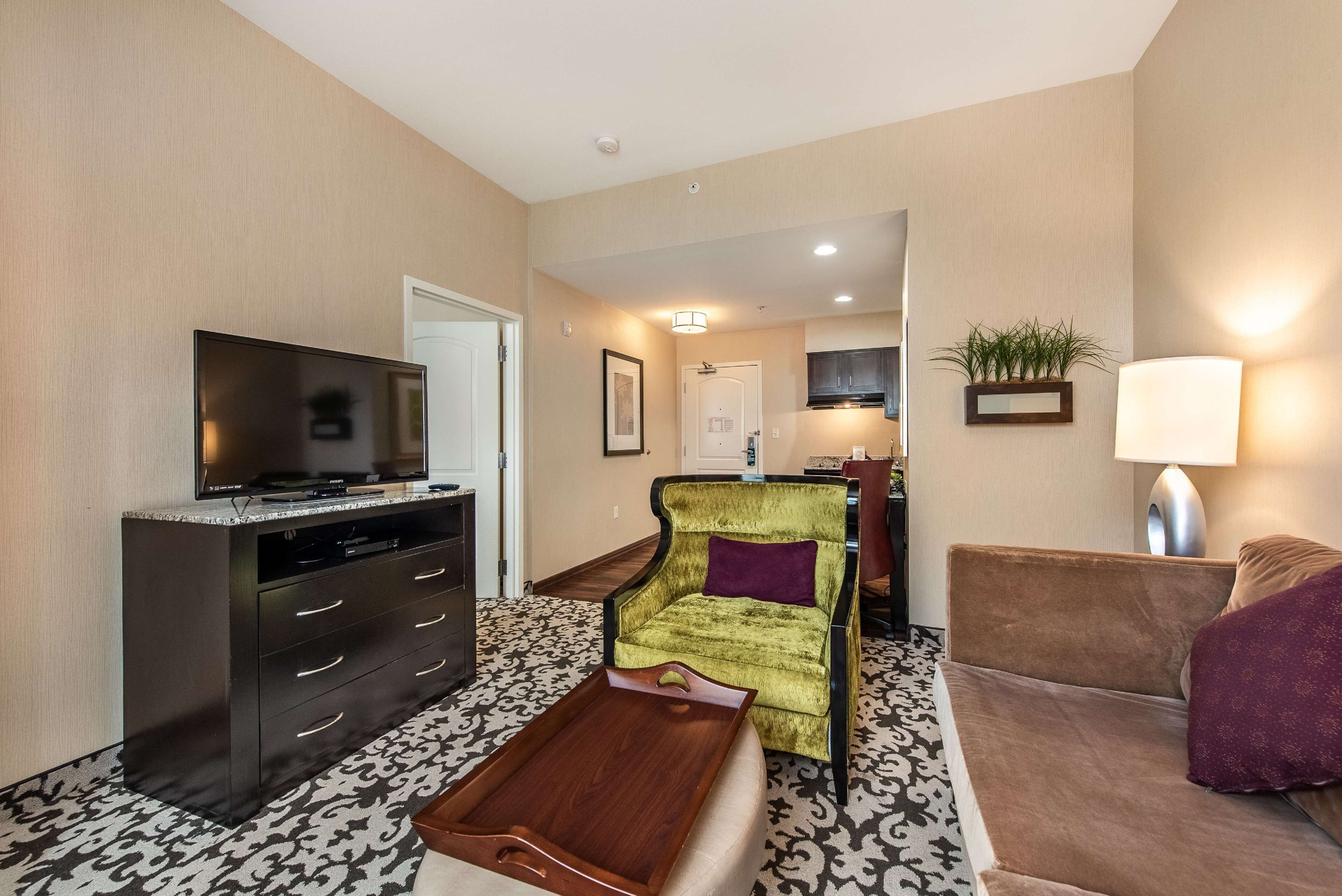 Room, 1 King Bed, Accessible (Mobility)