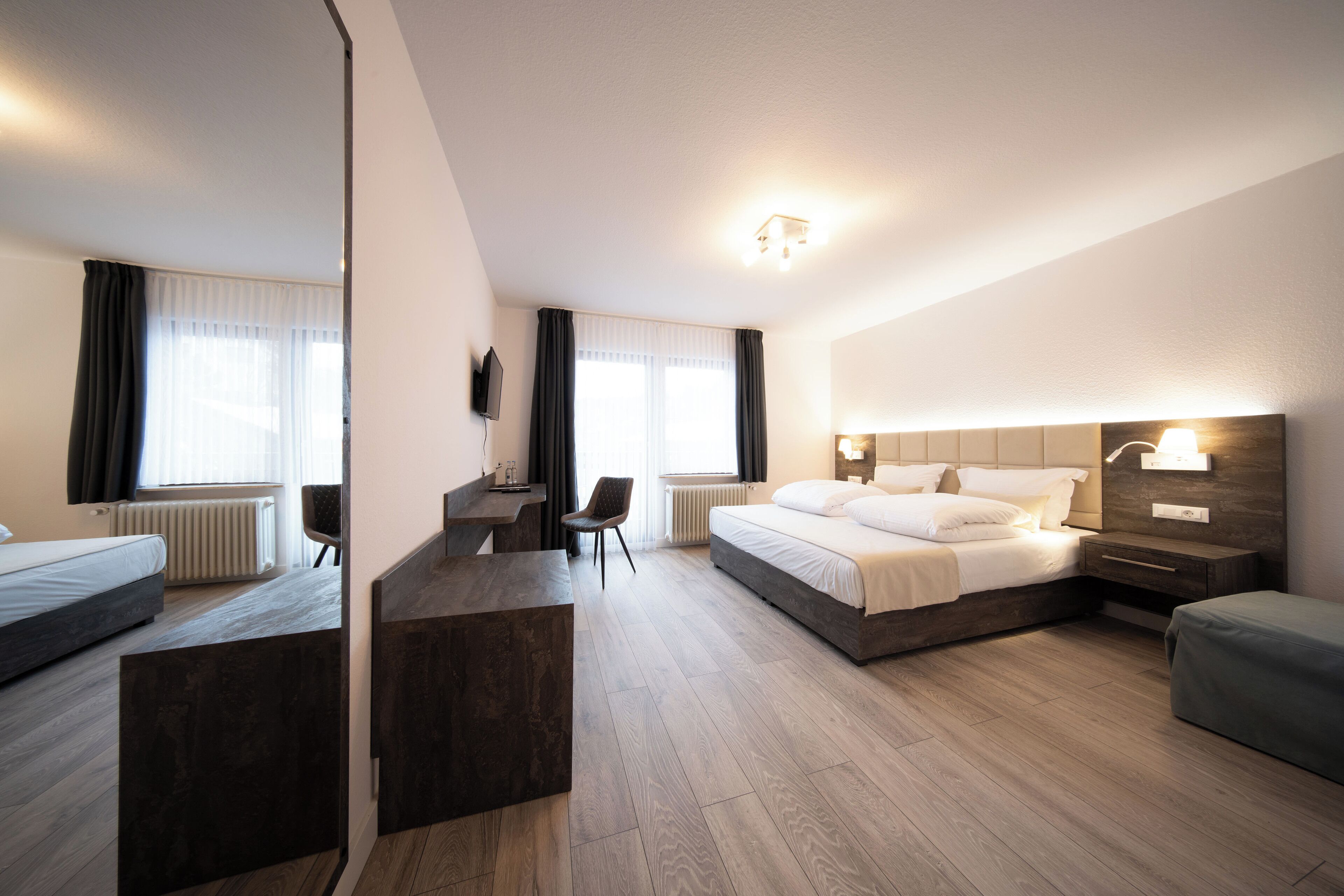 Double Room, Balcony