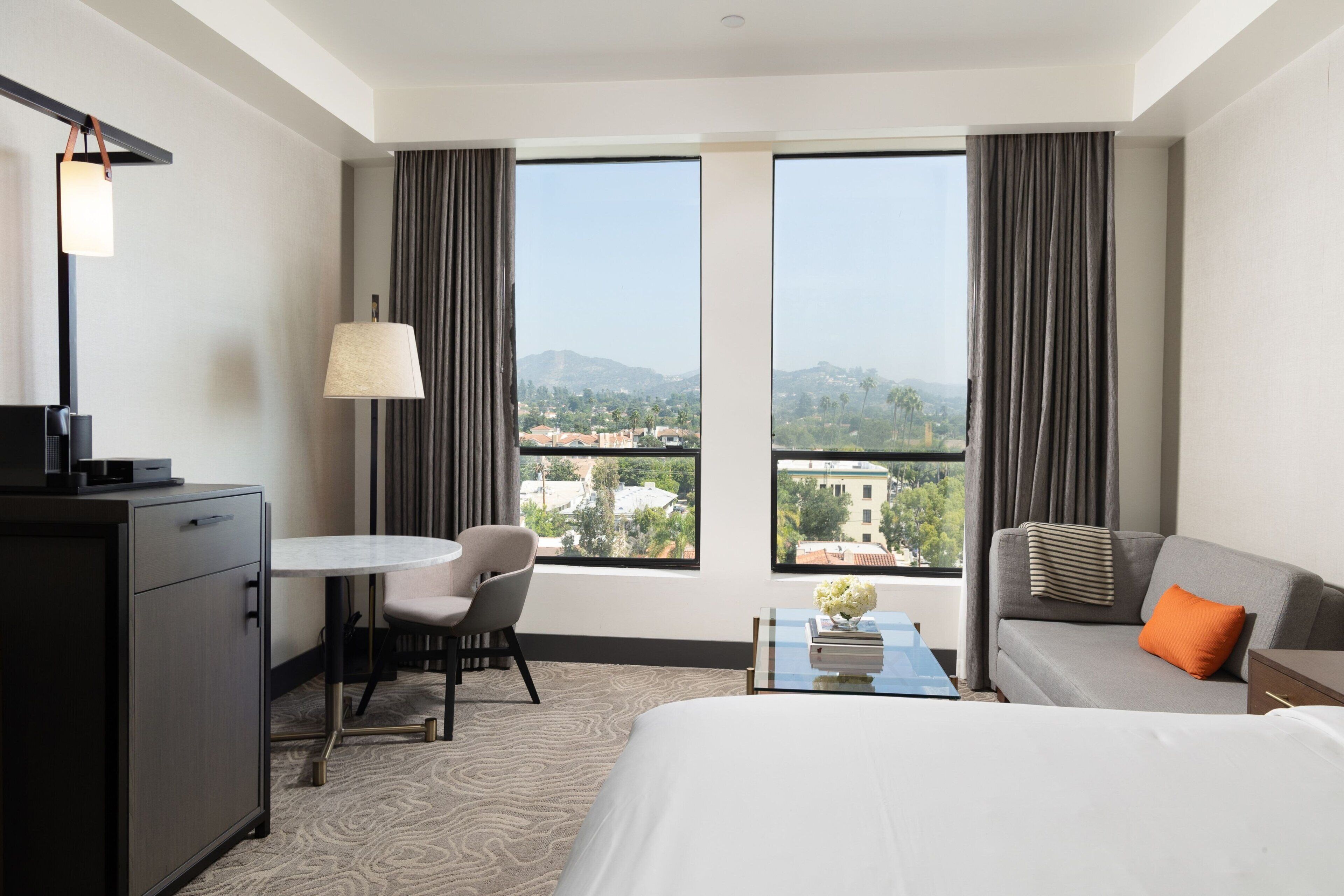 Deluxe Room, 1 King Bed
