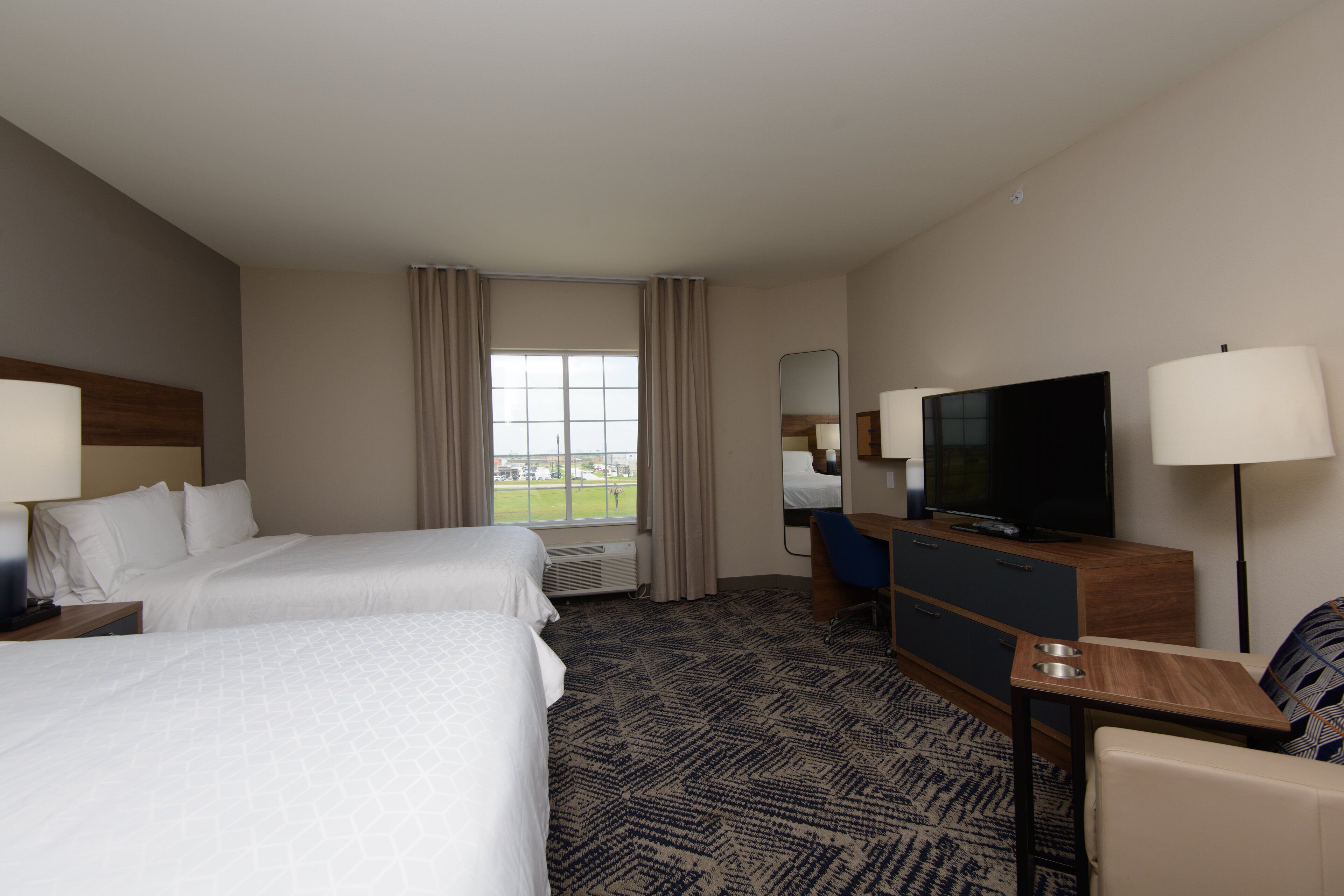Studio Suite, 2 Queen Beds, Accessible (Communications)