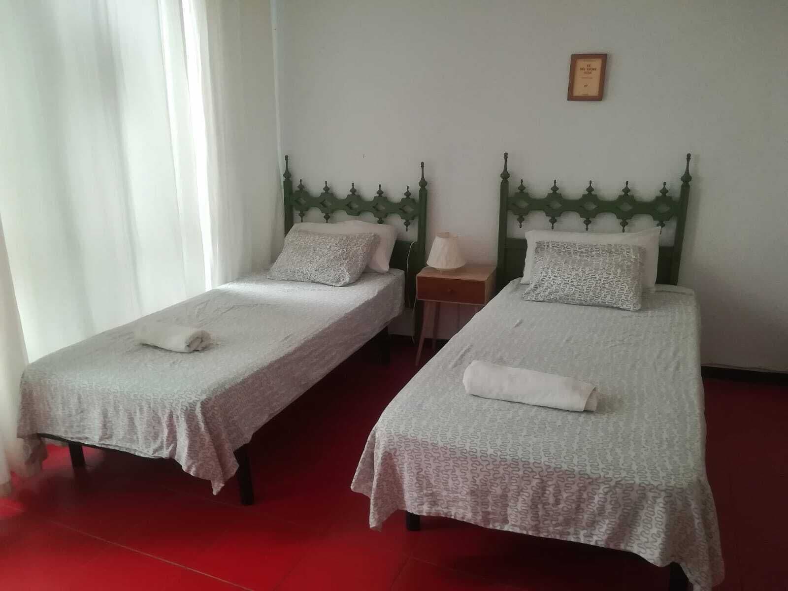 Twin Room, Shared Bathroom (Simone)