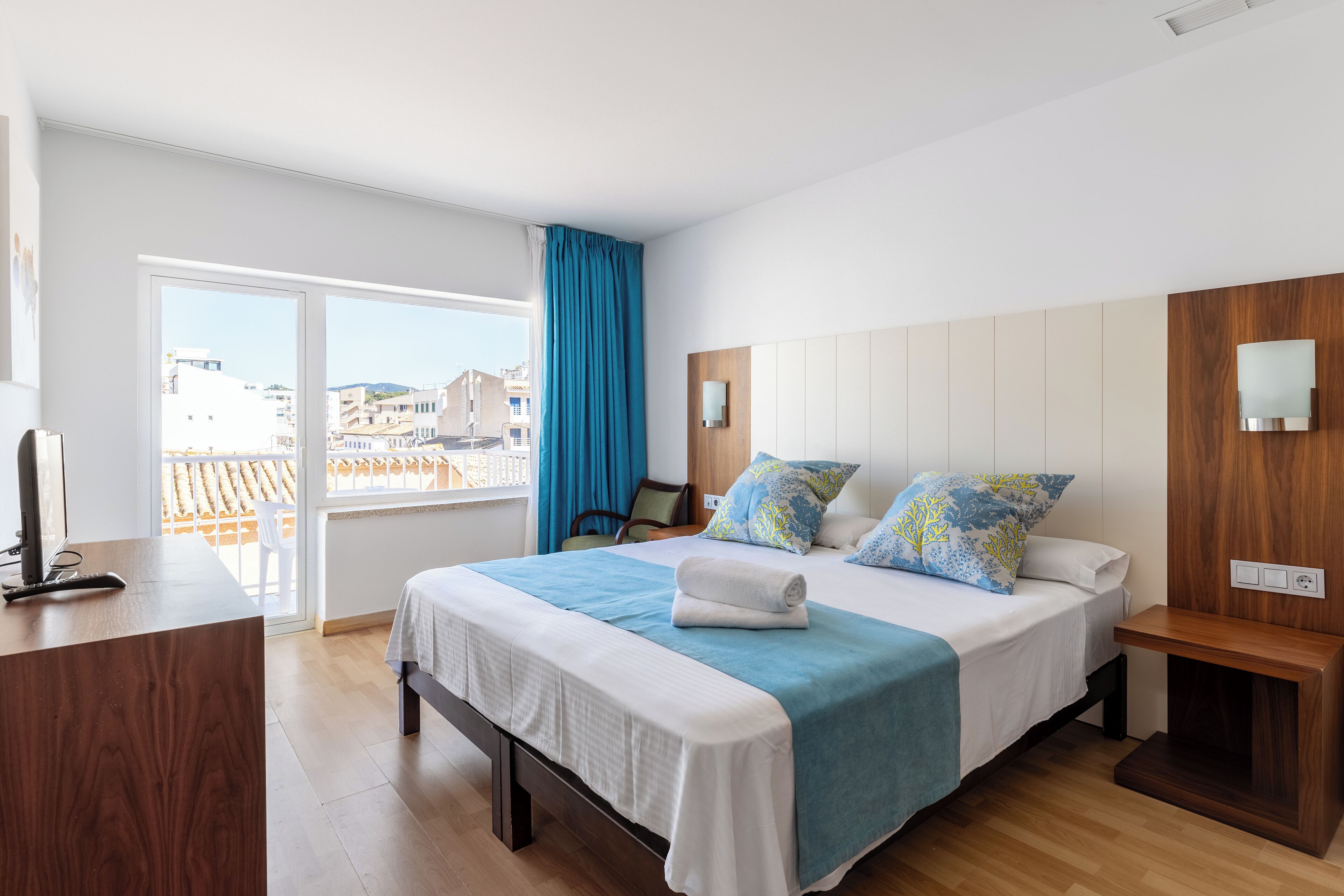 Superior Double Room, Balcony
