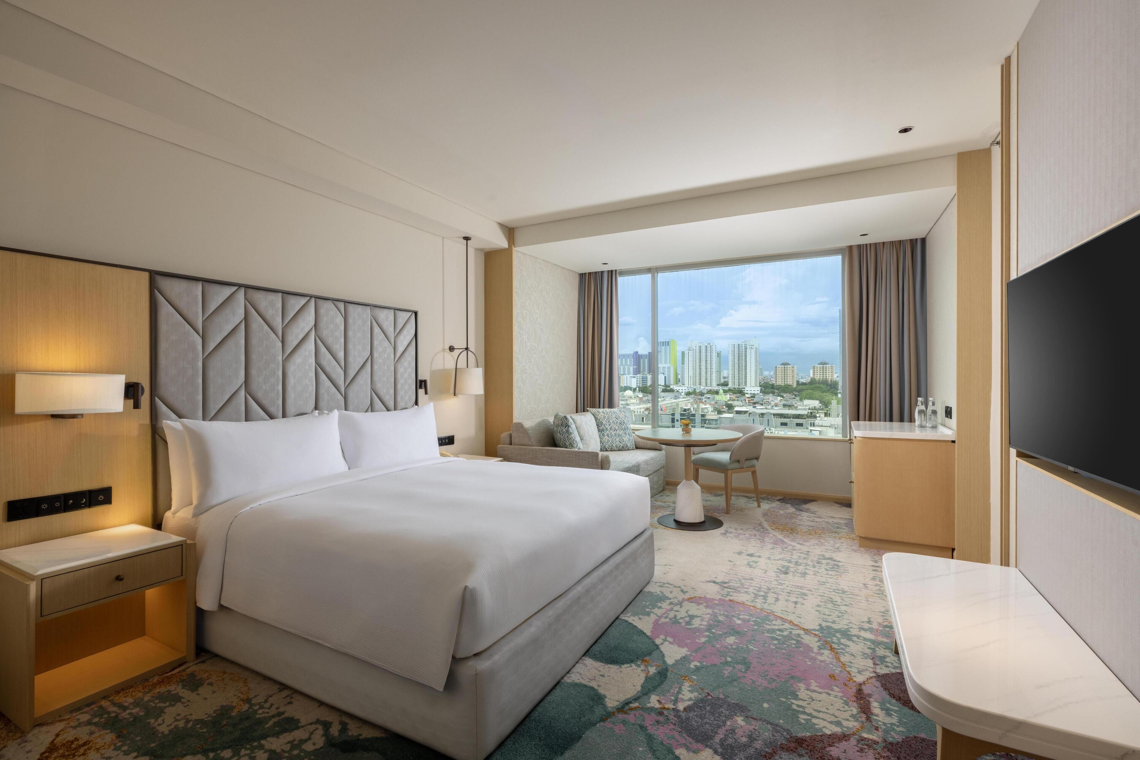 Deluxe Room, 1 King Bed