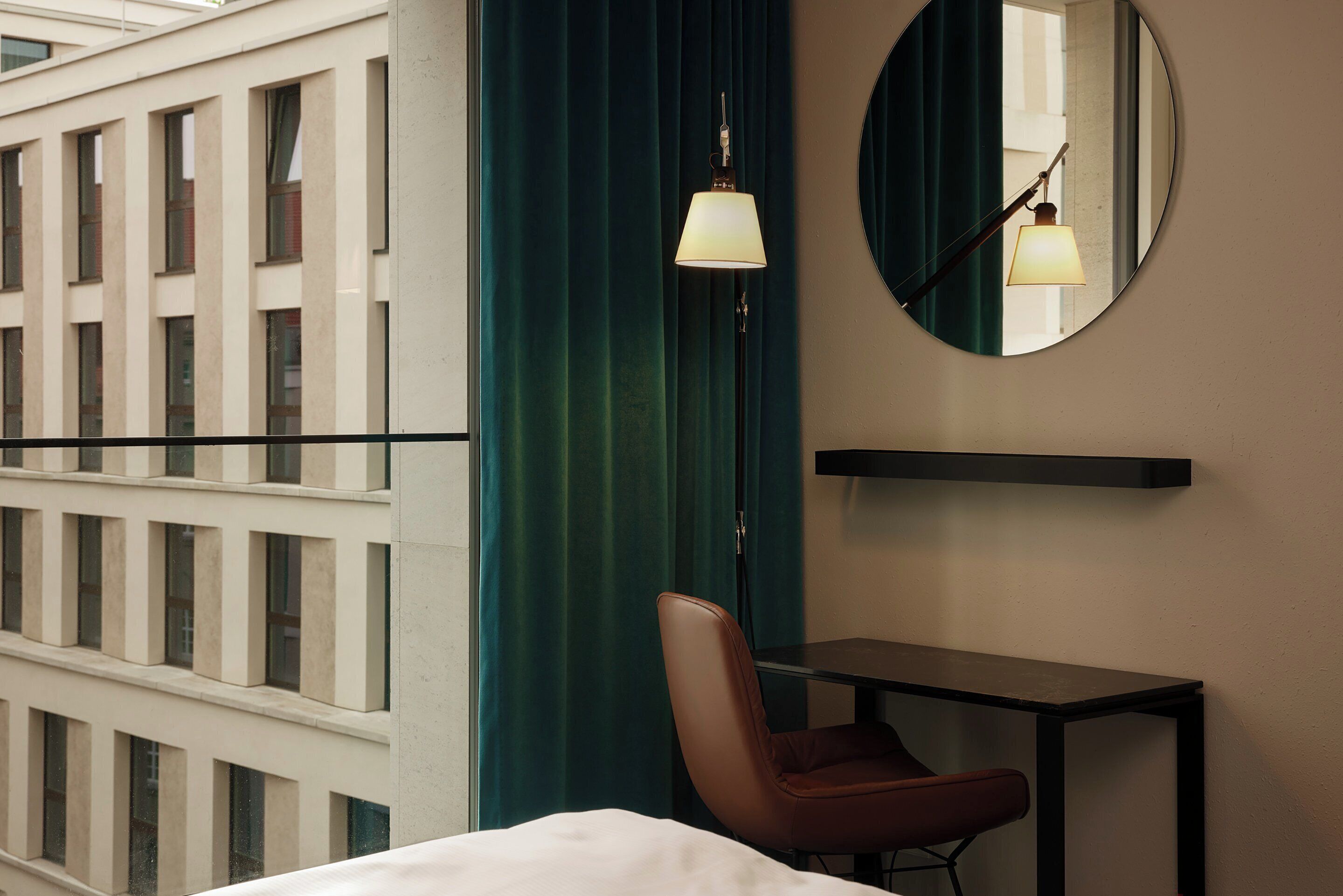 Room, 1 Queen Bed (CLOUD)