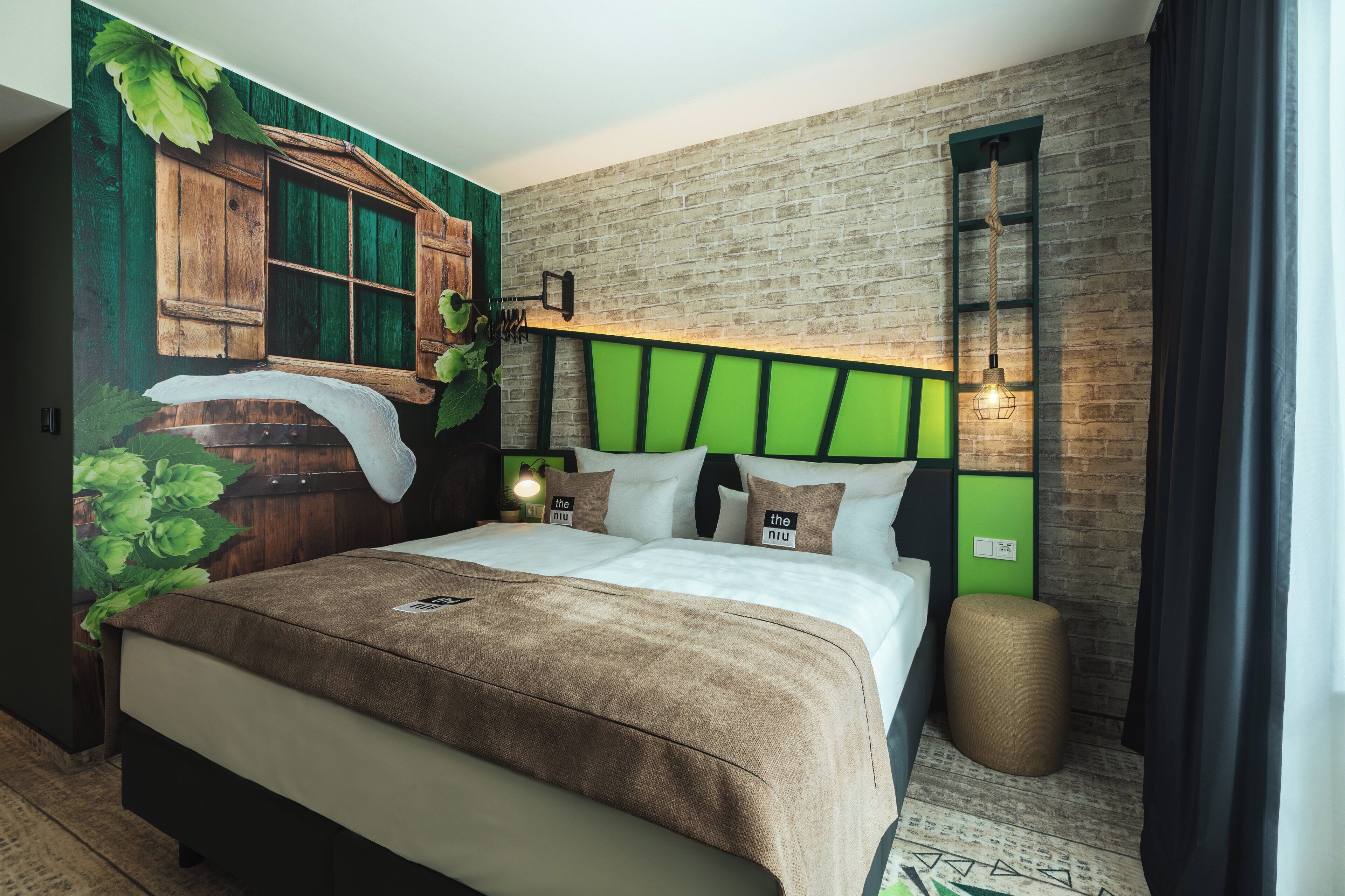 Premium Room, 1 Queen Bed, River View