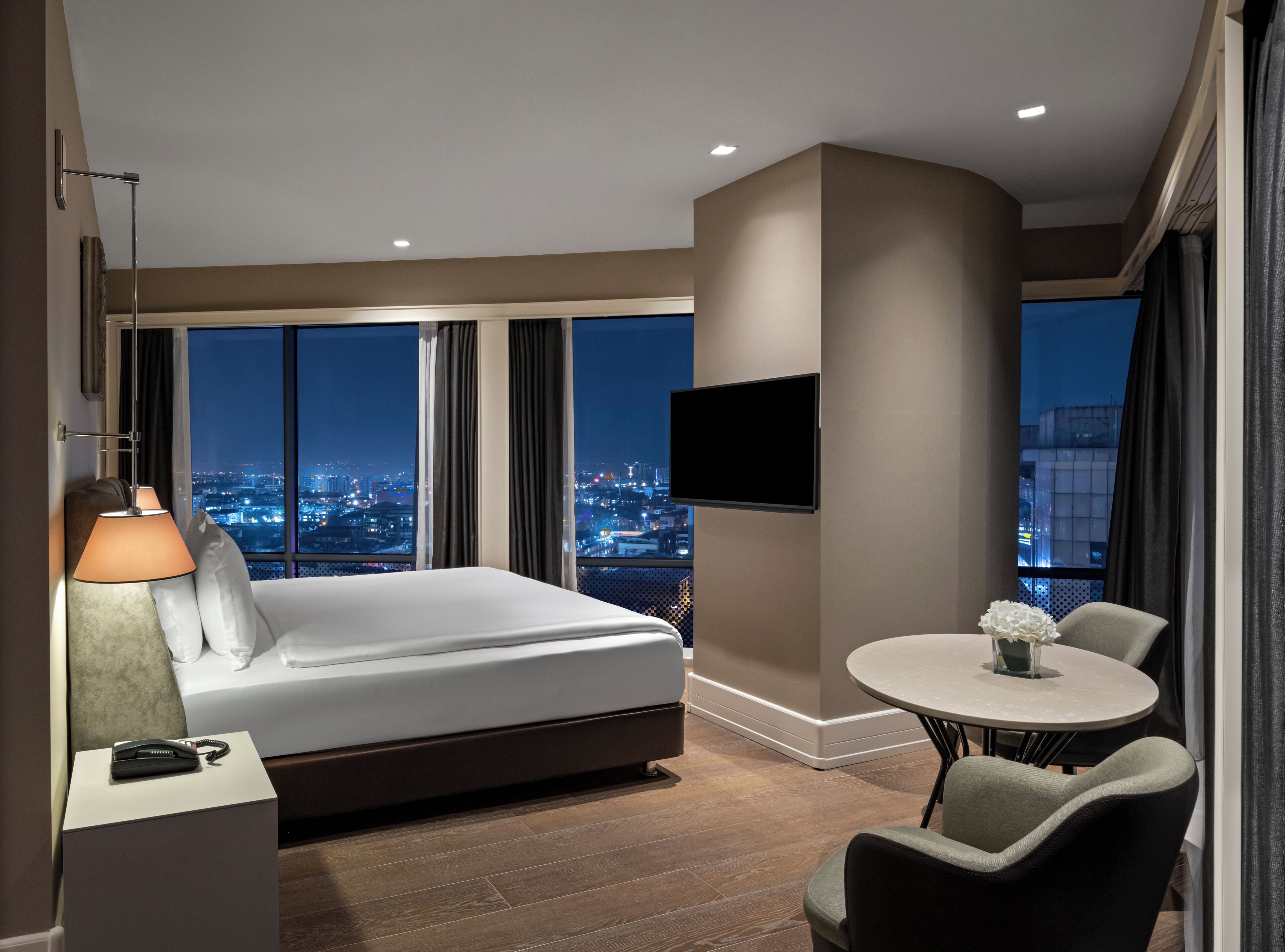 Golden Horn Suite