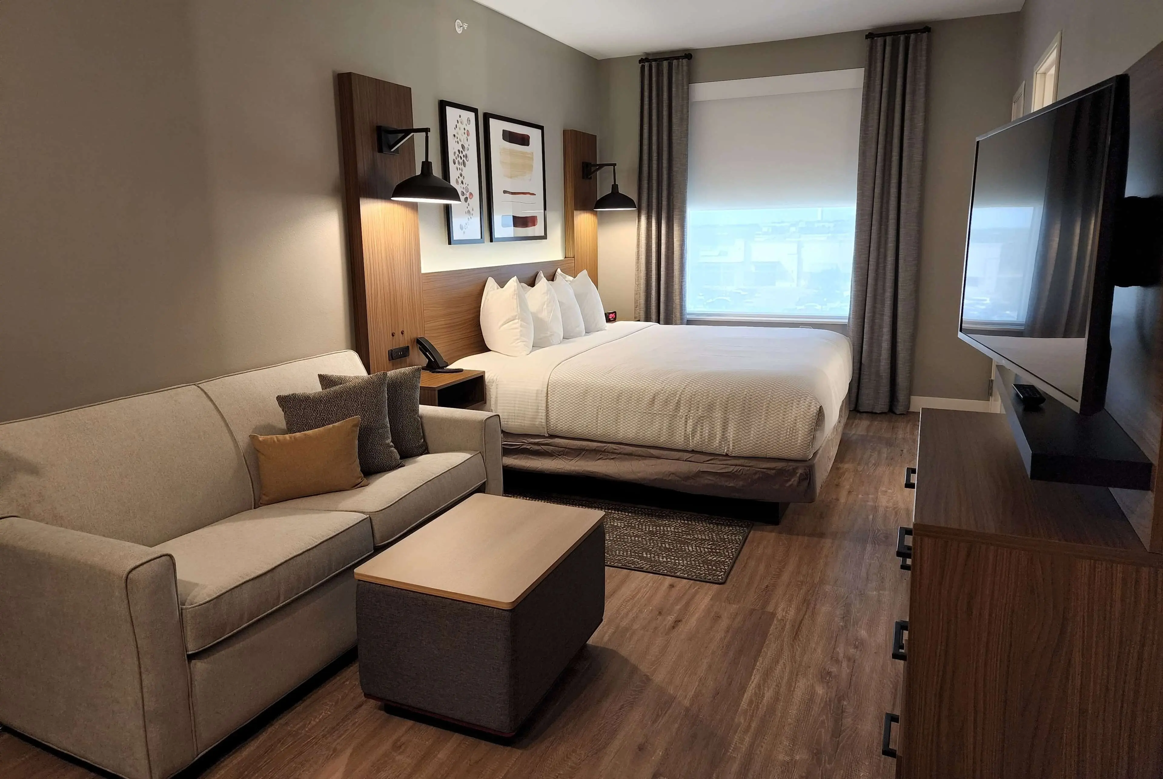 Suite, 1 King Bed, Non Smoking Suite, 1 King Bed, Non Smoking