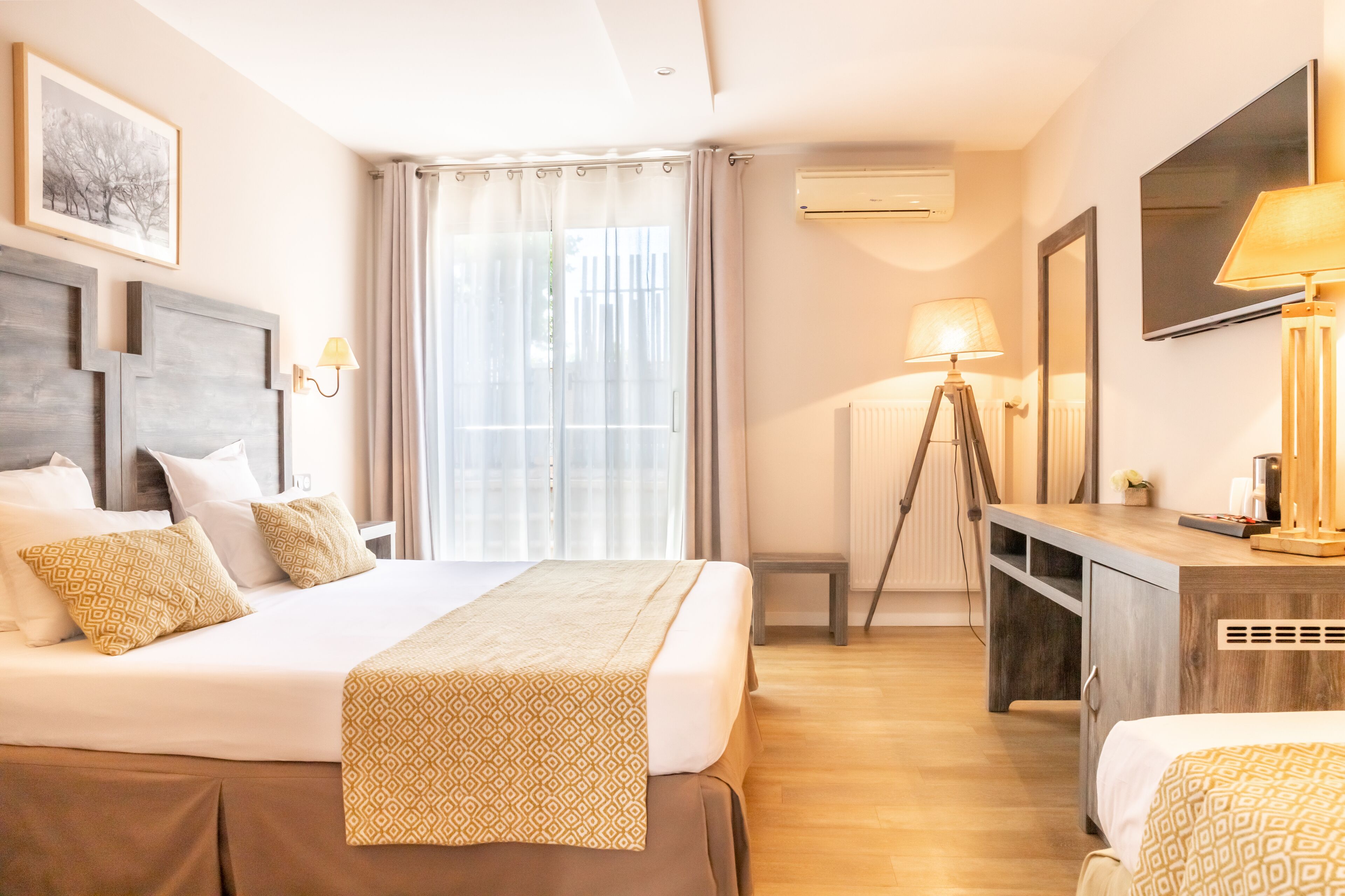 Triple Room