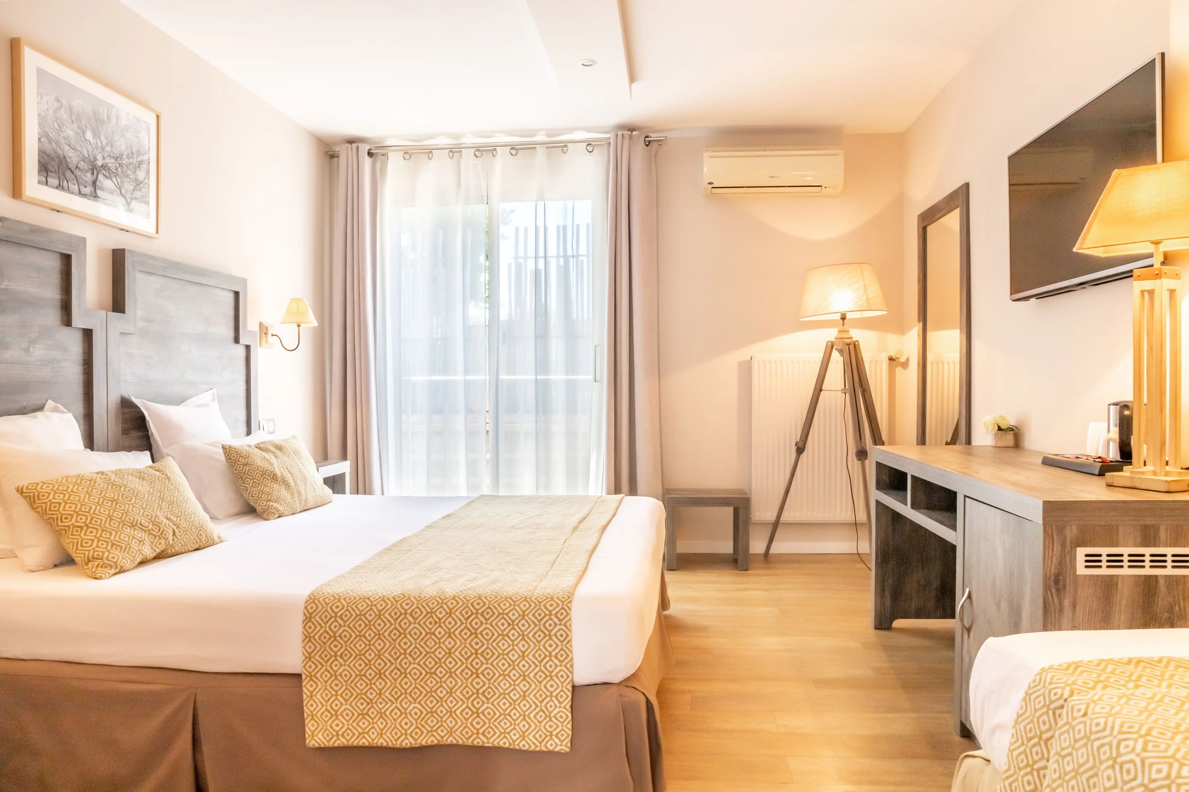 Triple Room Triple Room