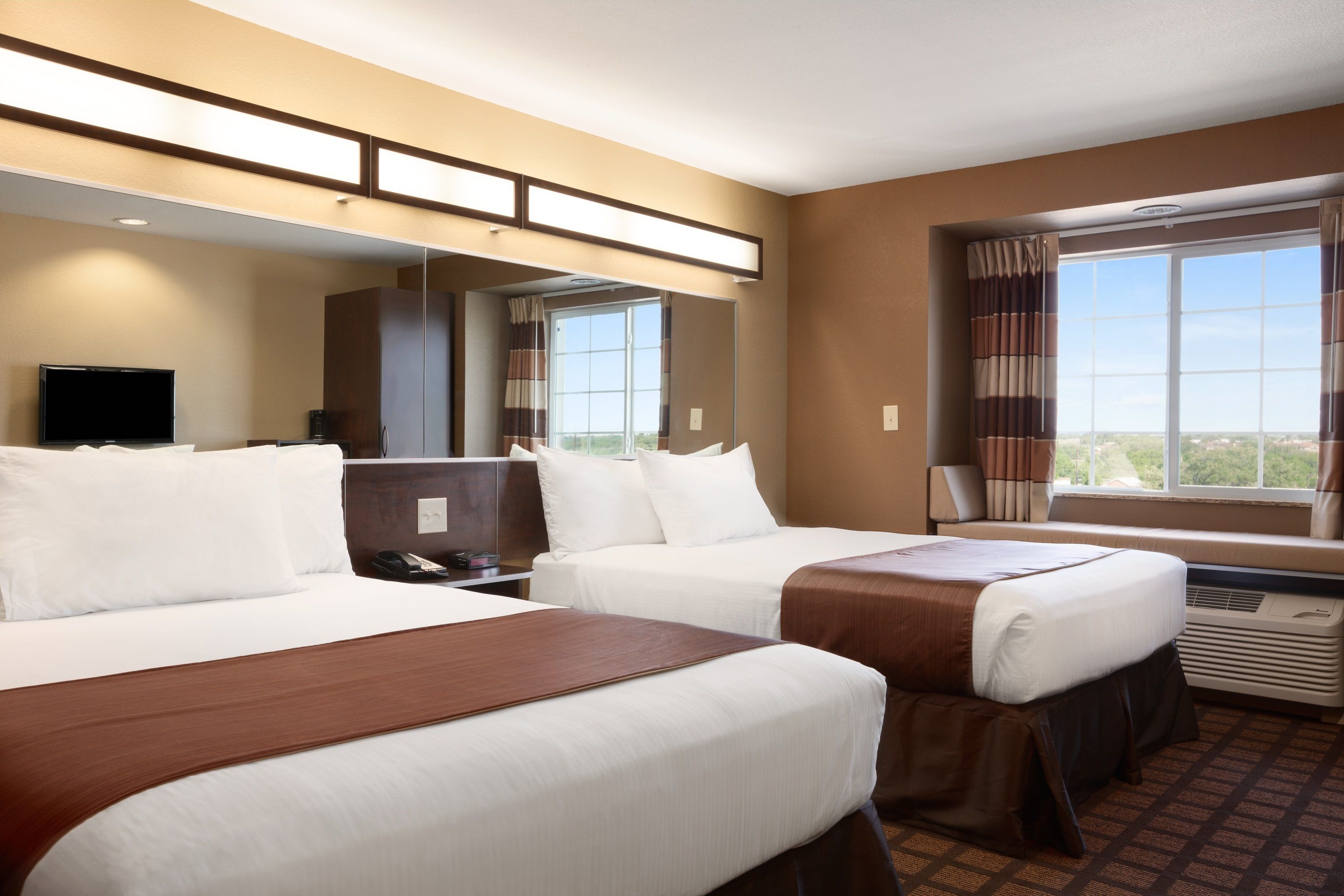 Basic Room, 2 Queen Beds, Accessible, Non Smoking (Mobility/Hearing, Roll-In Shower)