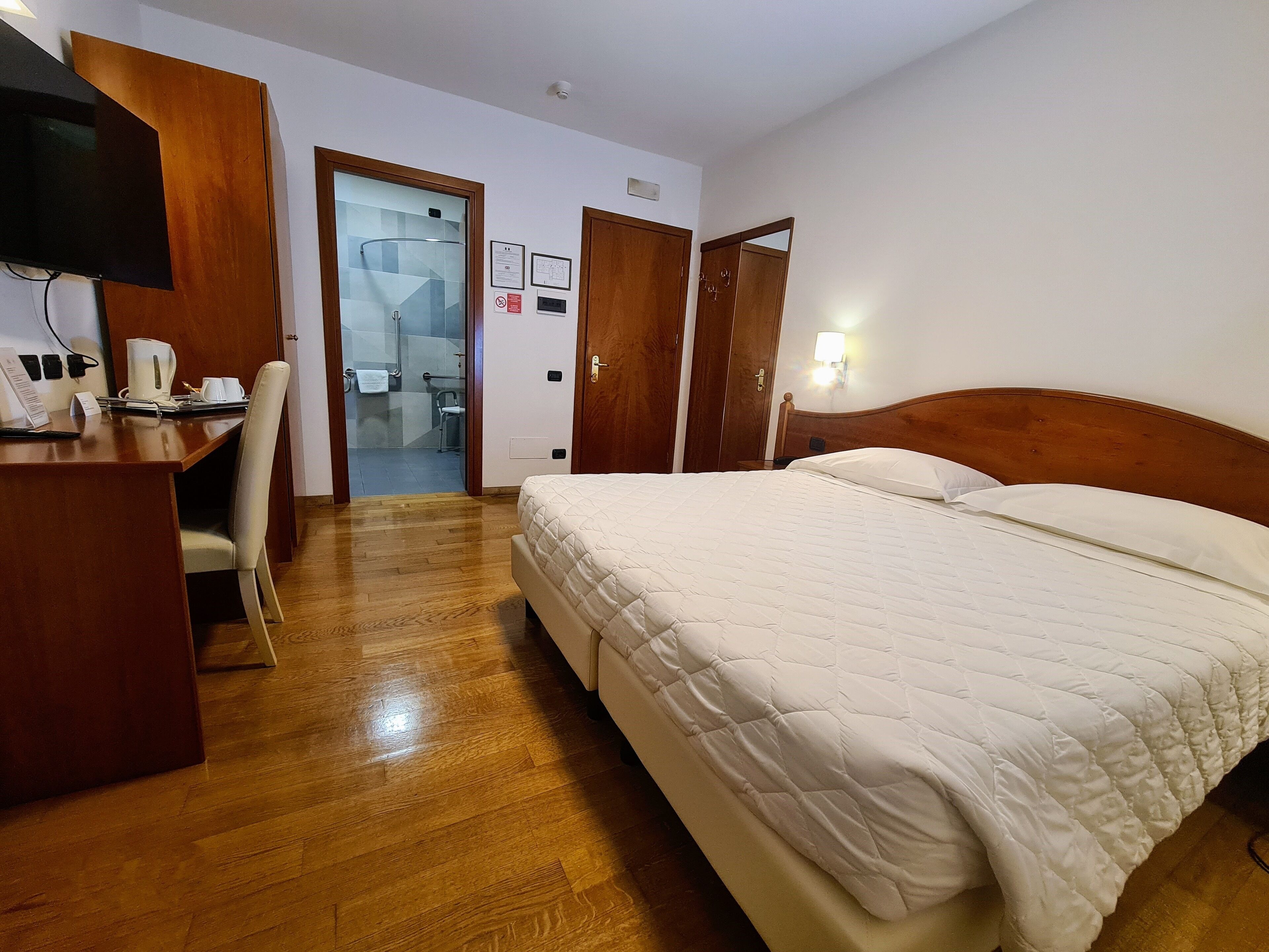 Basic Double Room
