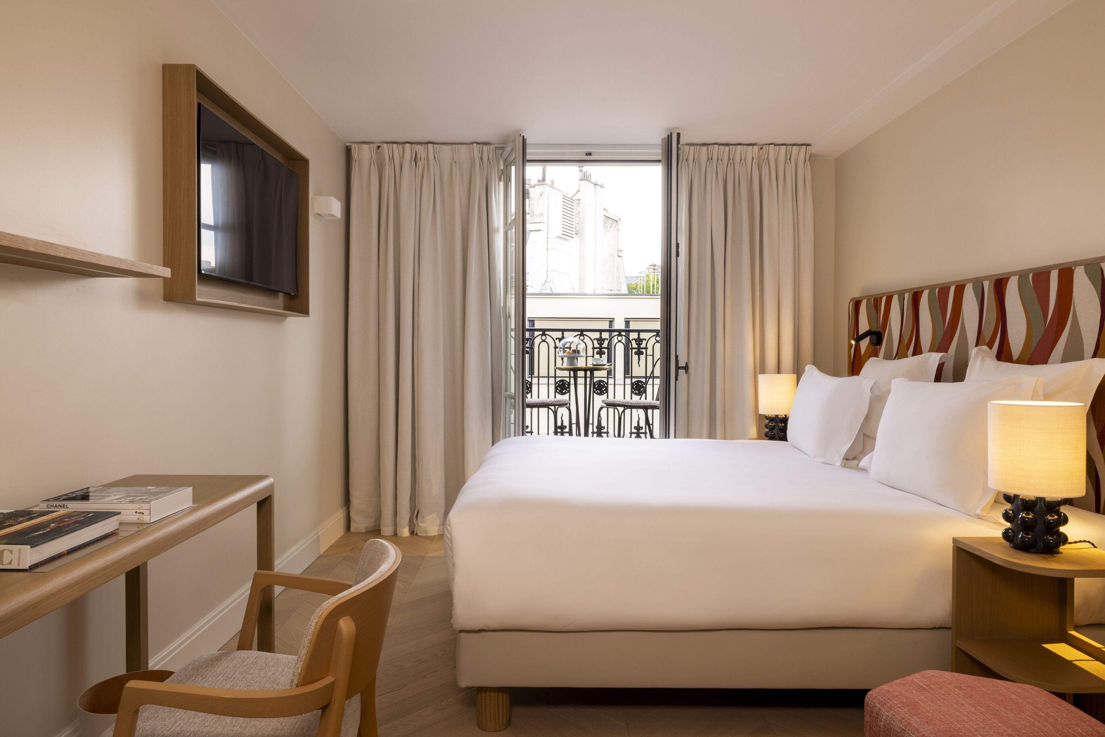 Deluxe Room, Balcony