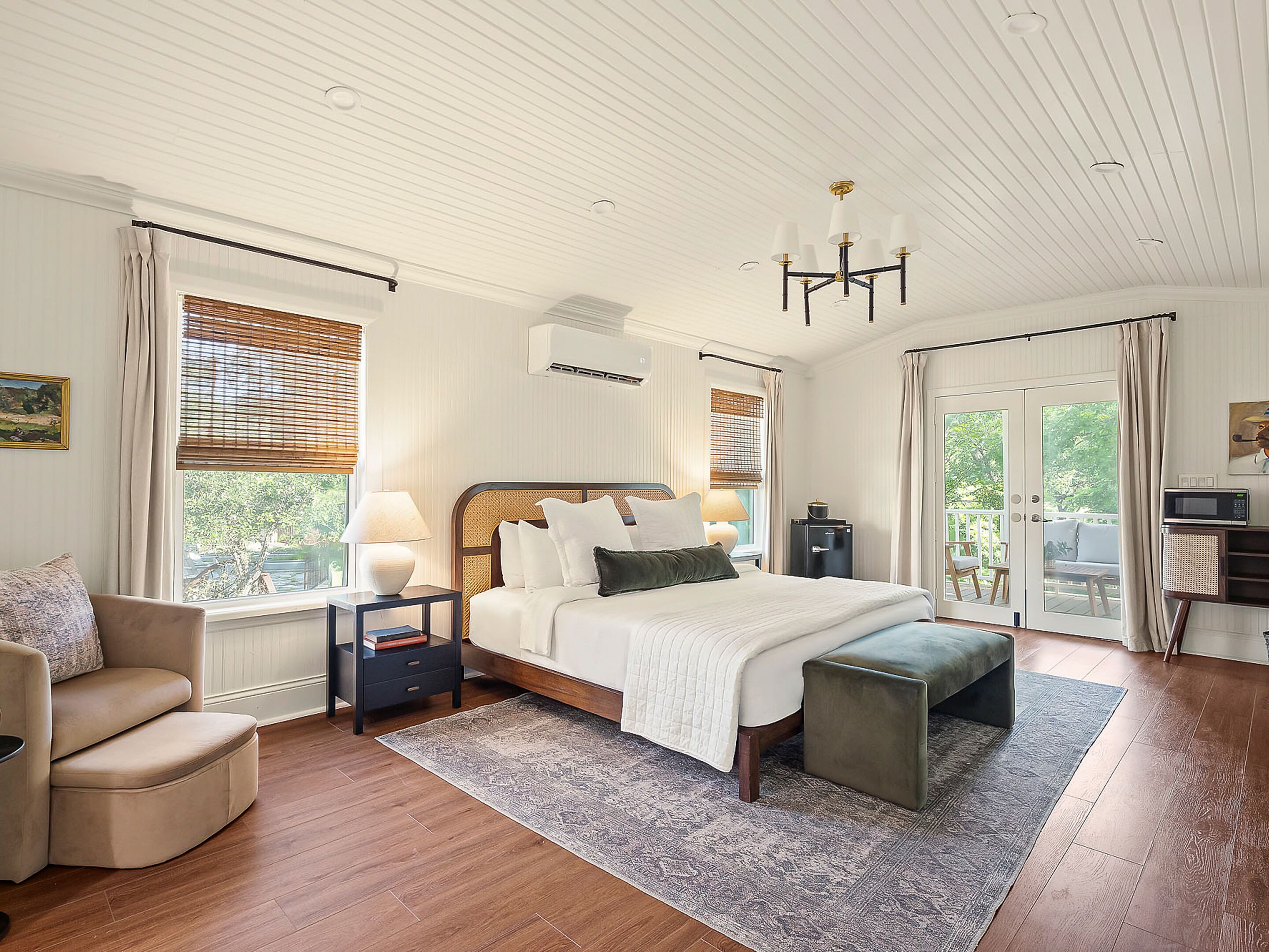 Premier Cabin, 1 King Bed