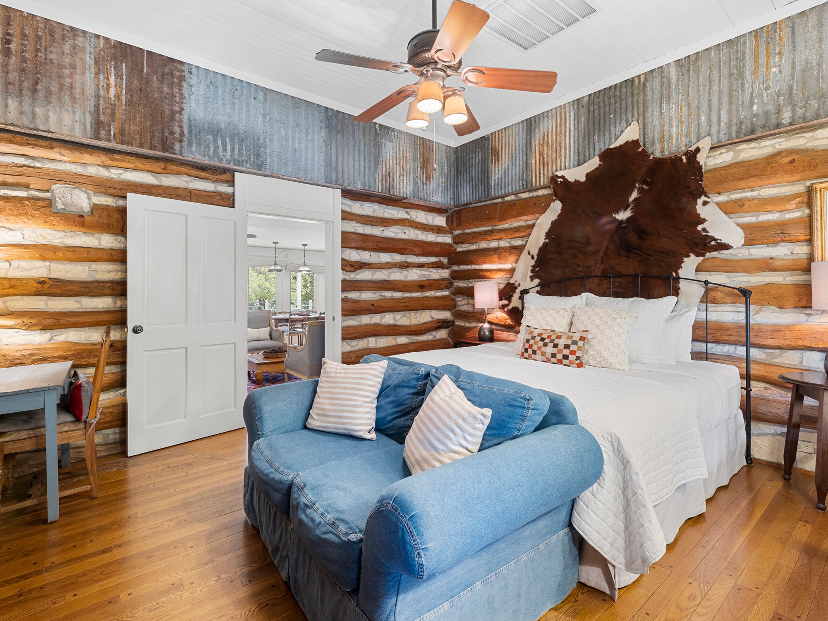 Family House, Multiple Beds