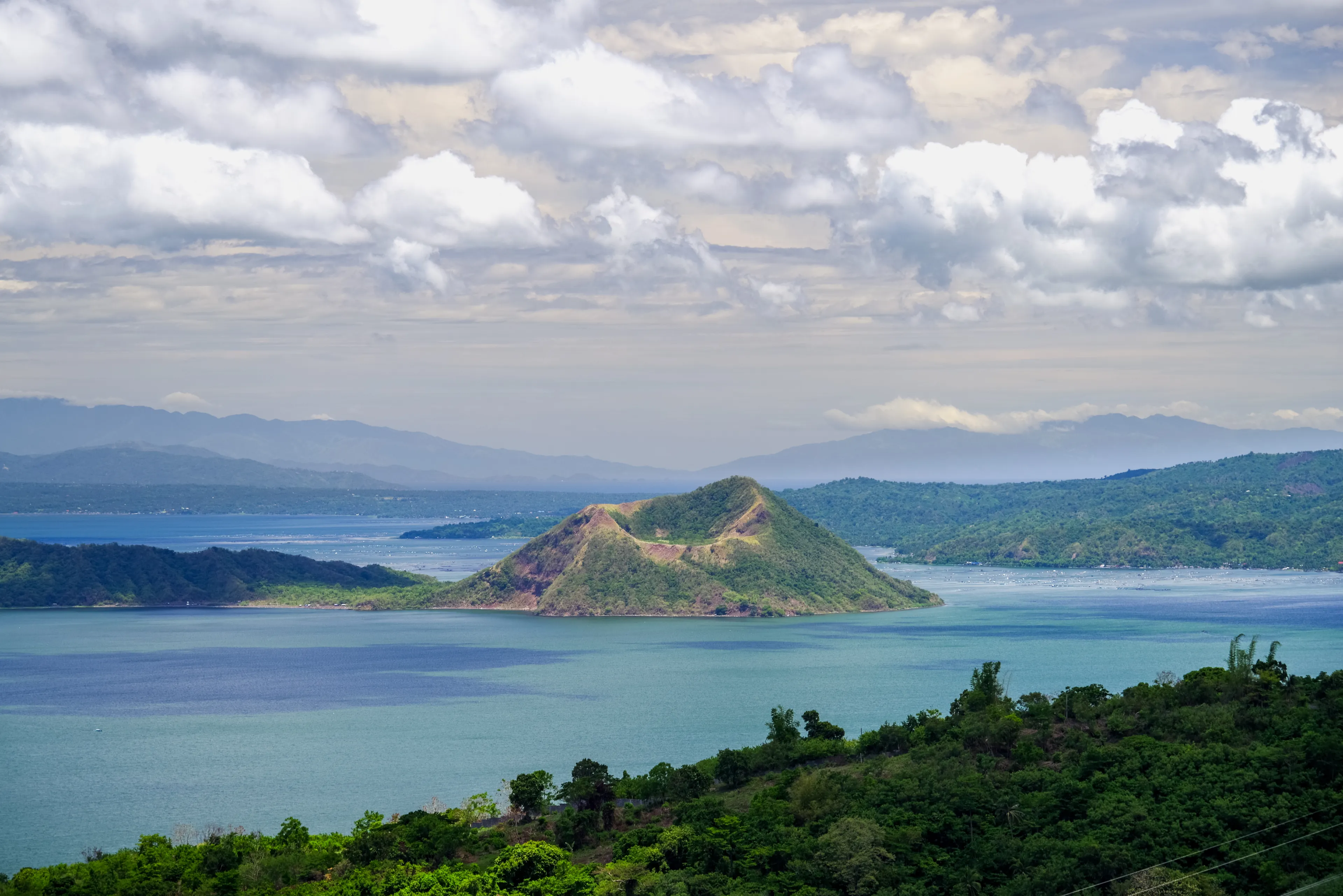 Best Tagaytay hotels. Cheap hotels in Tagaytay, Philippines