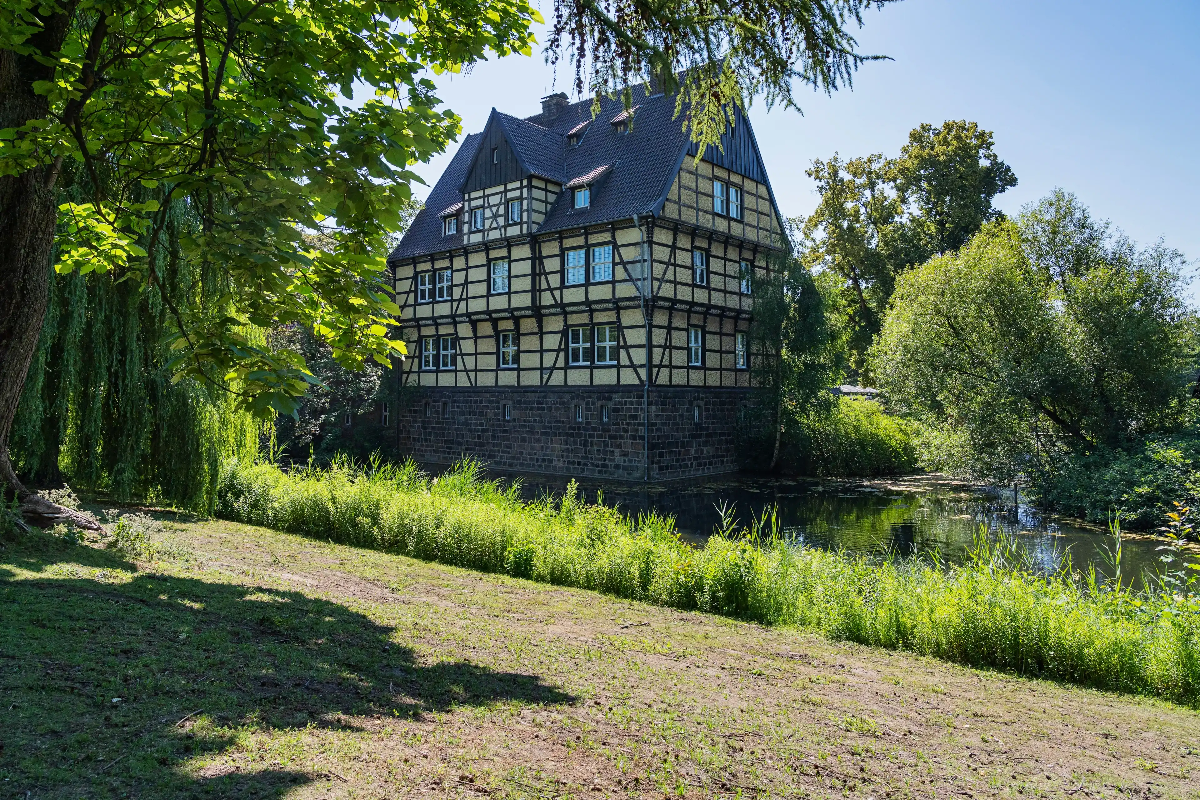 Best Gladbeck hotels. Cheap hotels in Gladbeck, Germany Best Gladbeck hotels. Cheap hotels in Gladbeck, Germany