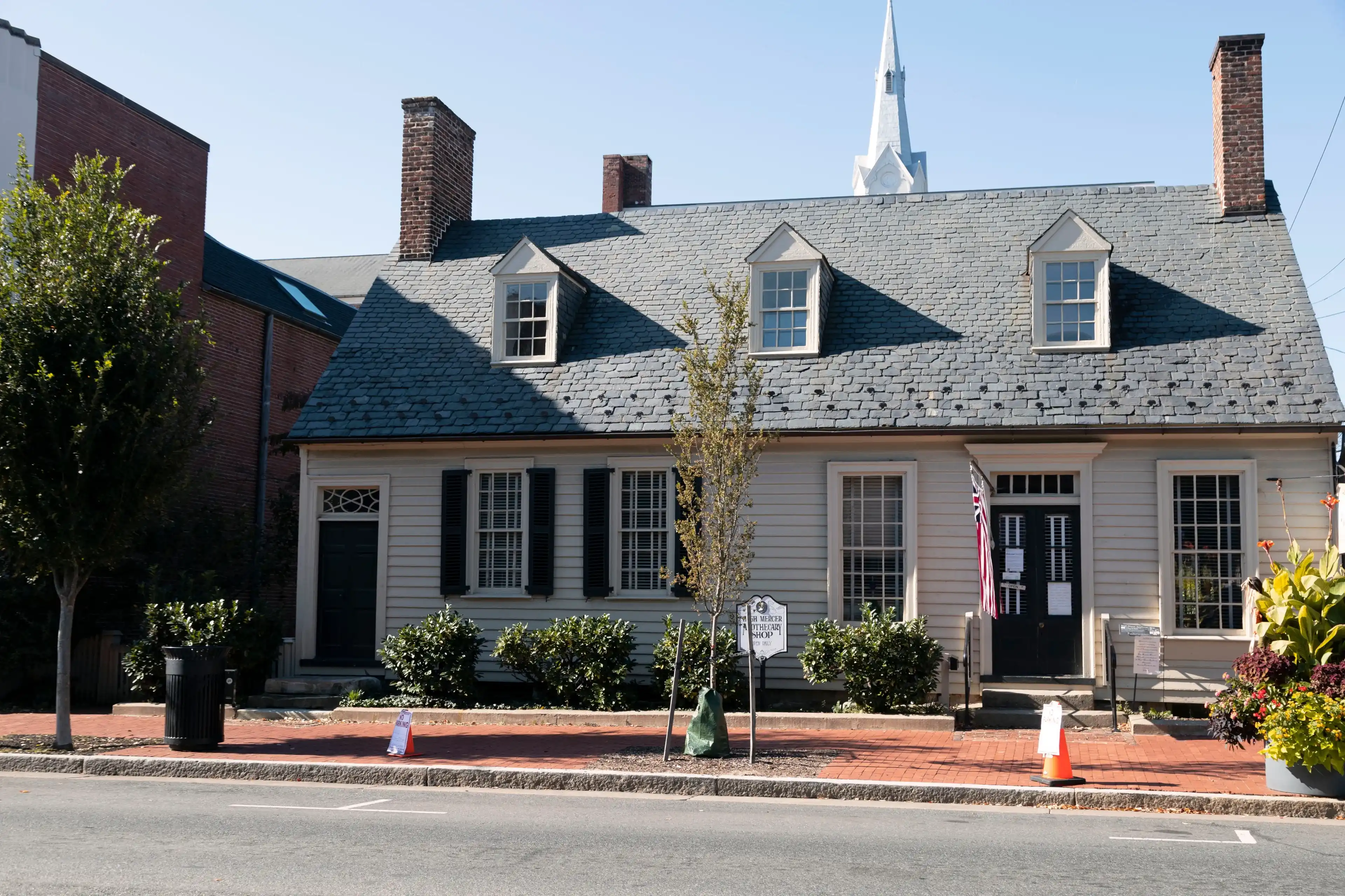 Best Fredericksburg hotels. Cheap hotels in Fredericksburg, Virginia, United States