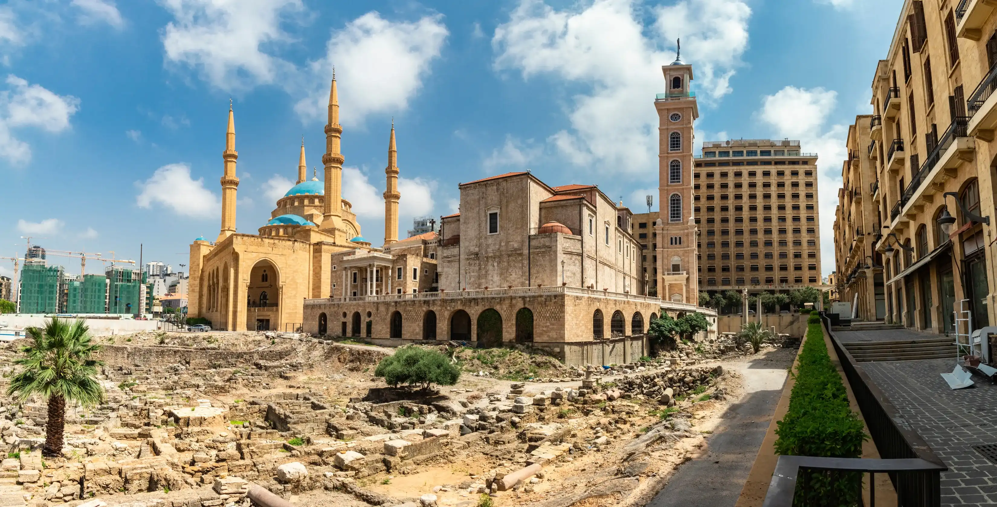 Beirut, Lebanon 06-10-2018: Al Amin Mosque and Saint Georges Church in Downtown Beirut, Lebanon