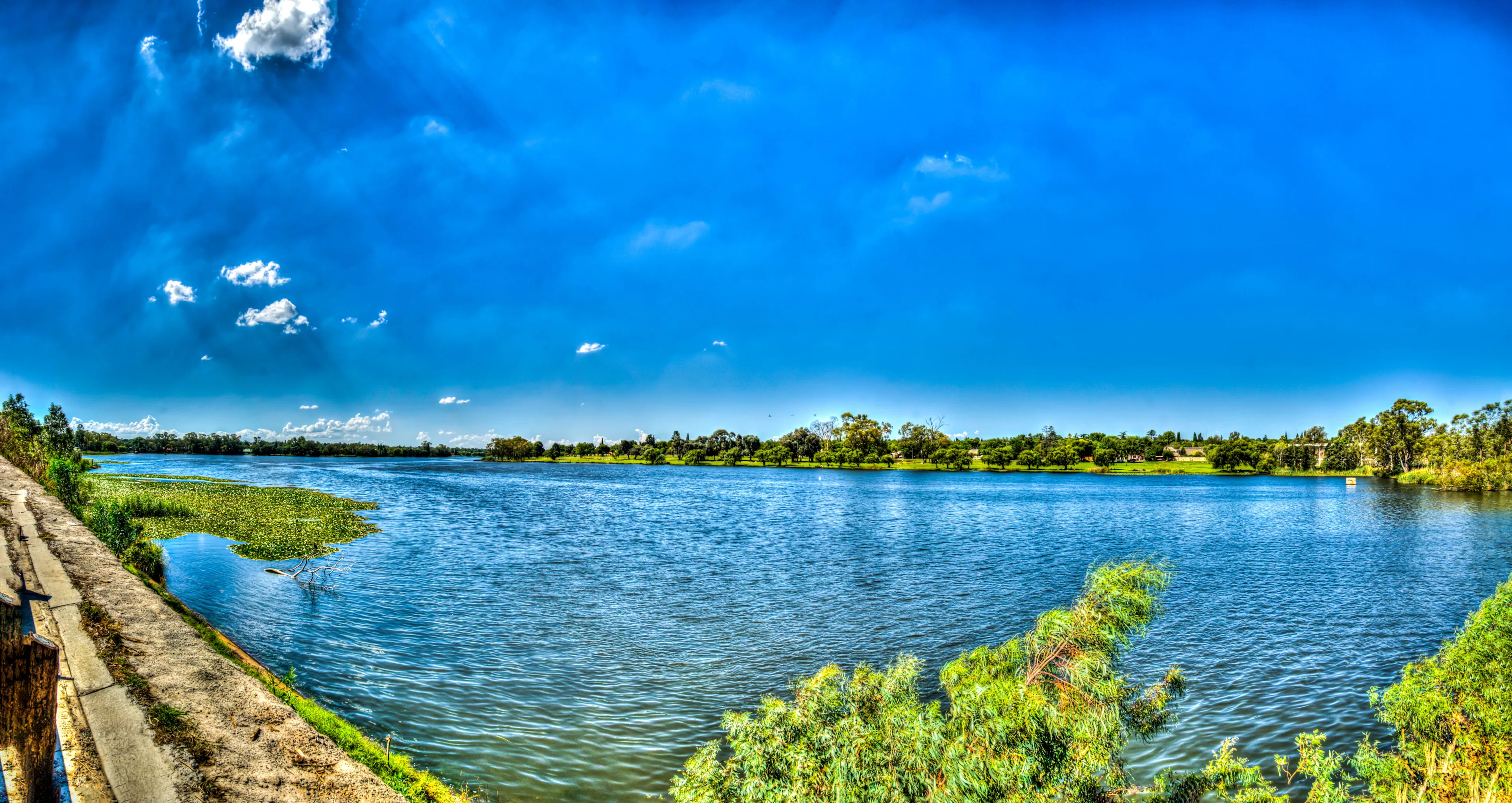 Benoni Lake South africa blue