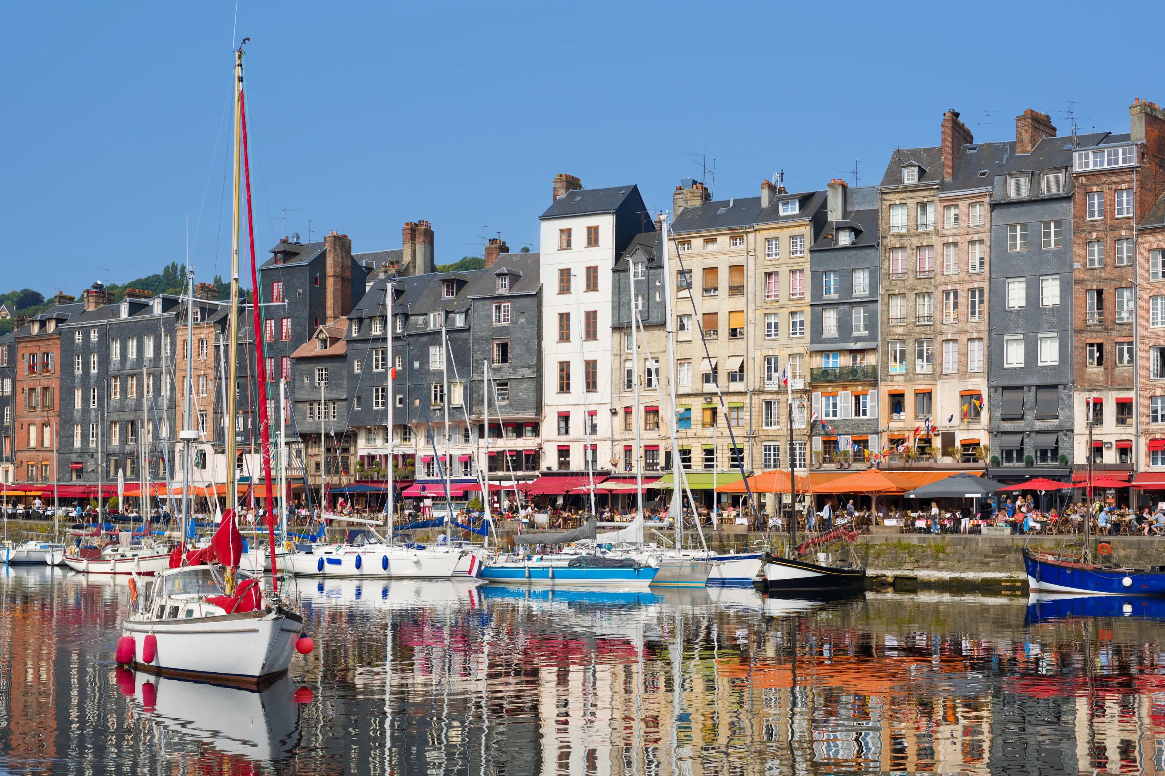 Best Honfleur hotels. Cheap hotels in Honfleur, France