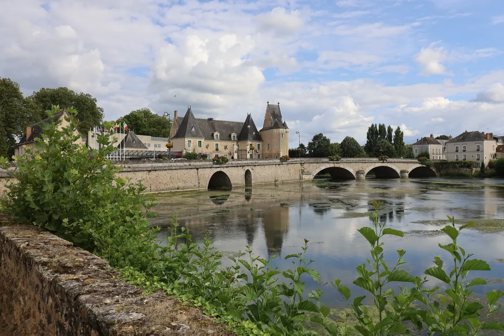 La Flèche, France - 08 04 2023 : Bridge over the Loir river, town of La Fleche, Sarthe department, France