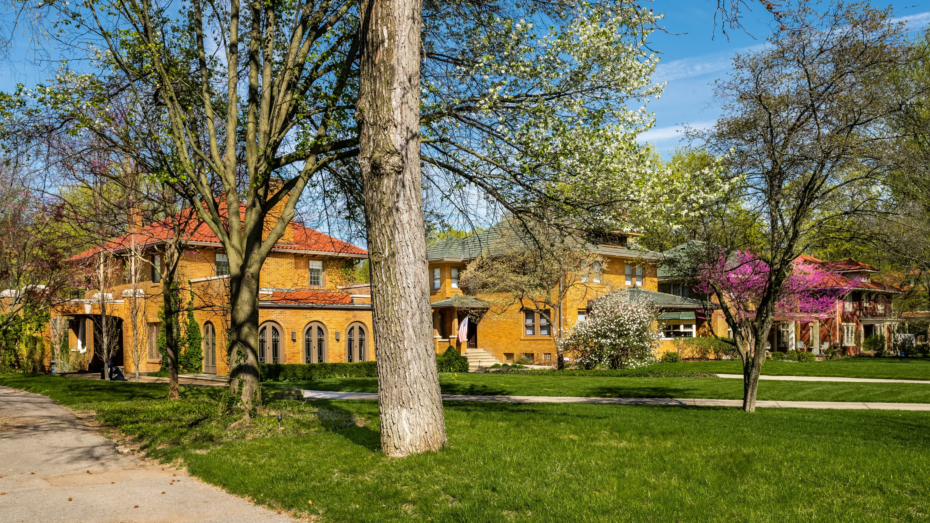 Best Indianapolis hotels. Cheap hotels in Indianapolis, United States