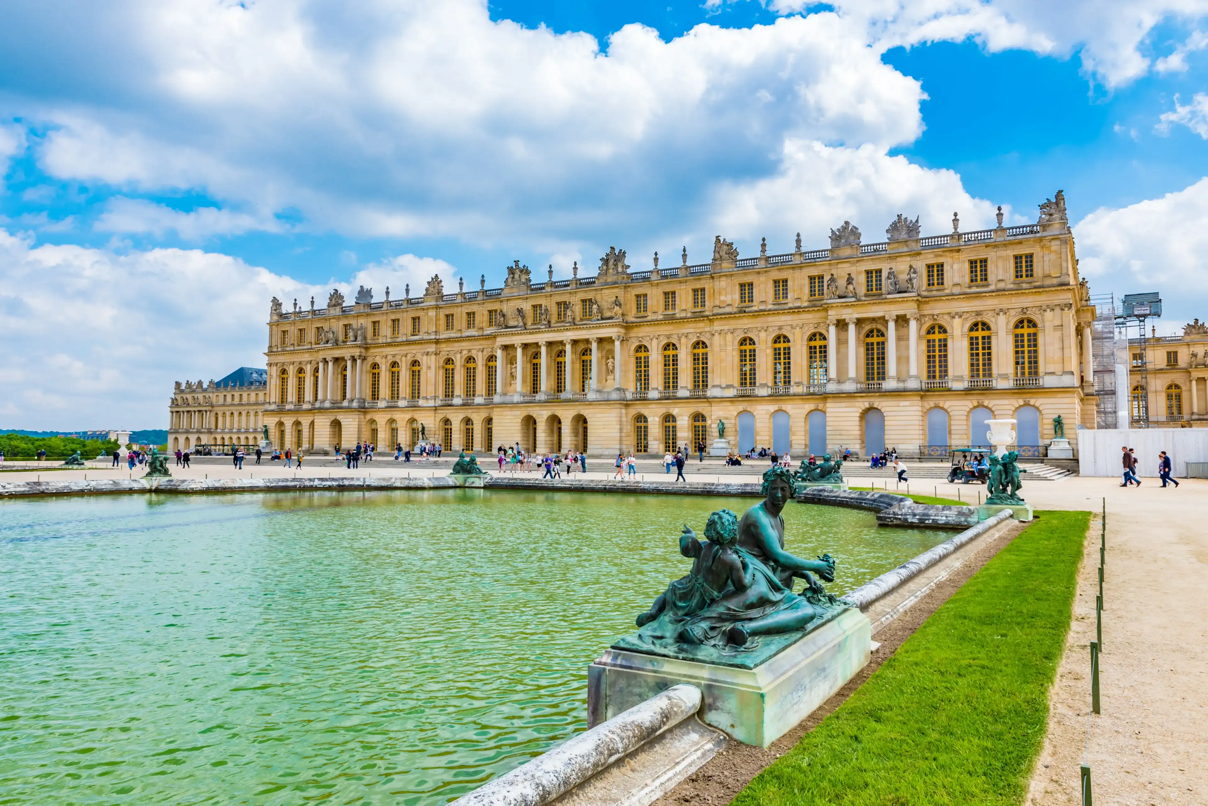 Best Versailles hotels. Cheap hotels in Versailles, France