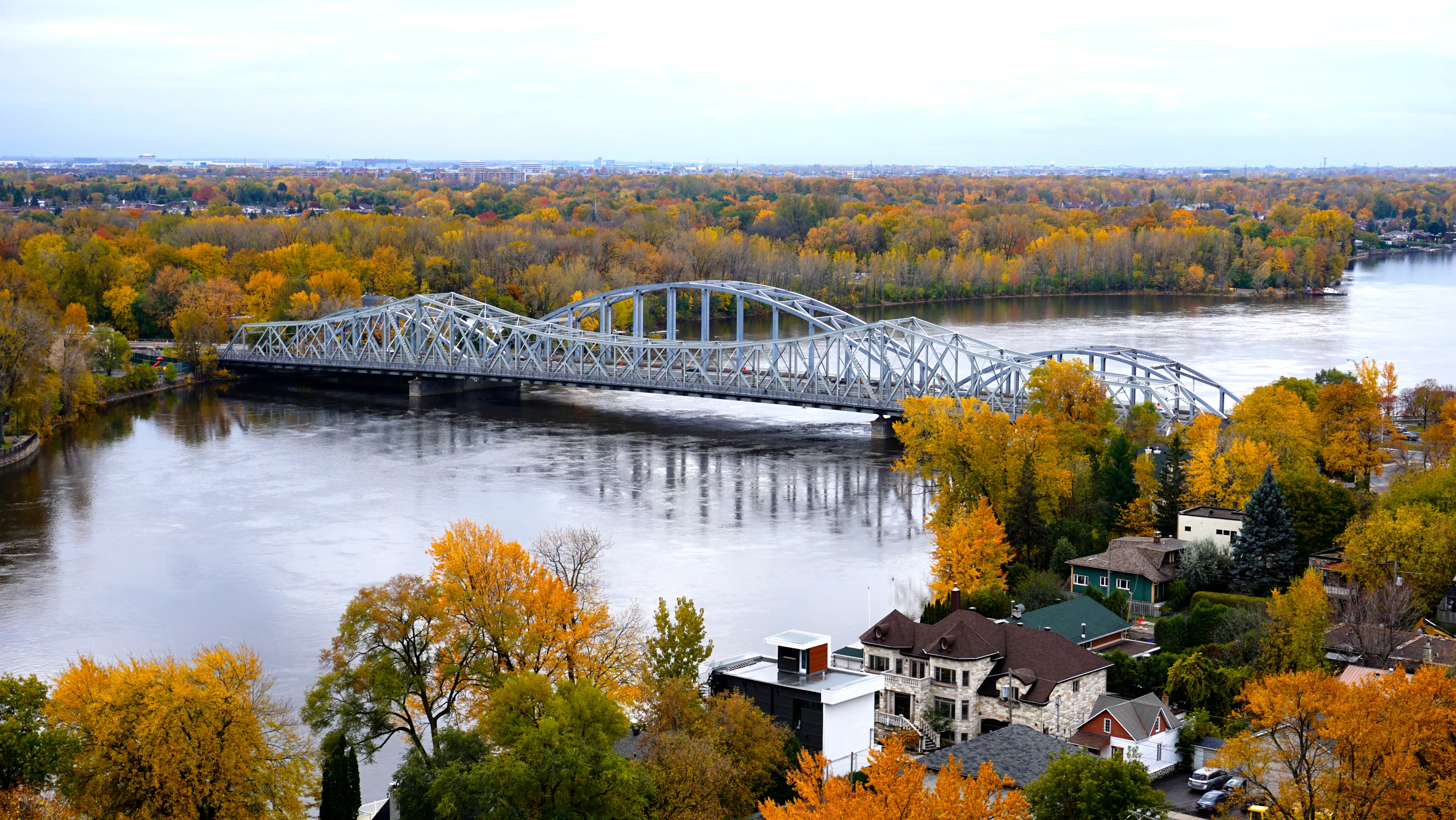 Best Laval hotels. Cheap hotels in Laval, Québec, Canada