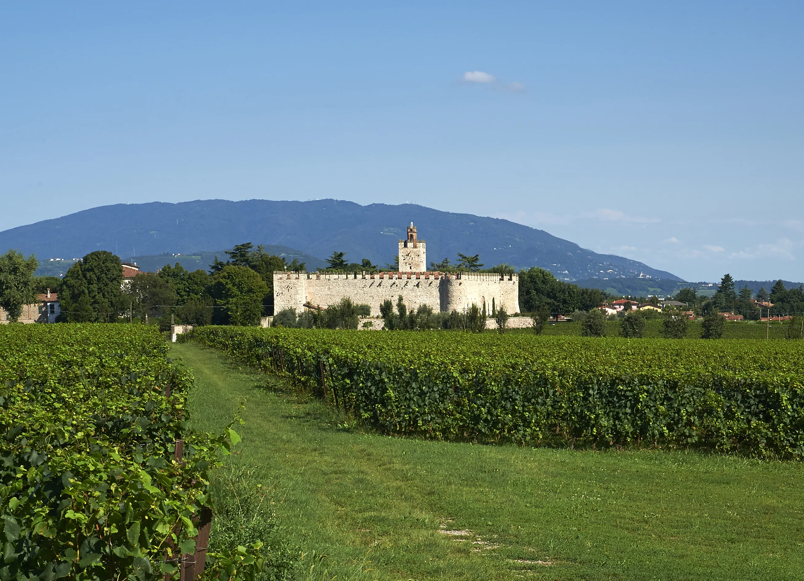 Best Passirano hotels. Cheap hotels in Passirano, Italy