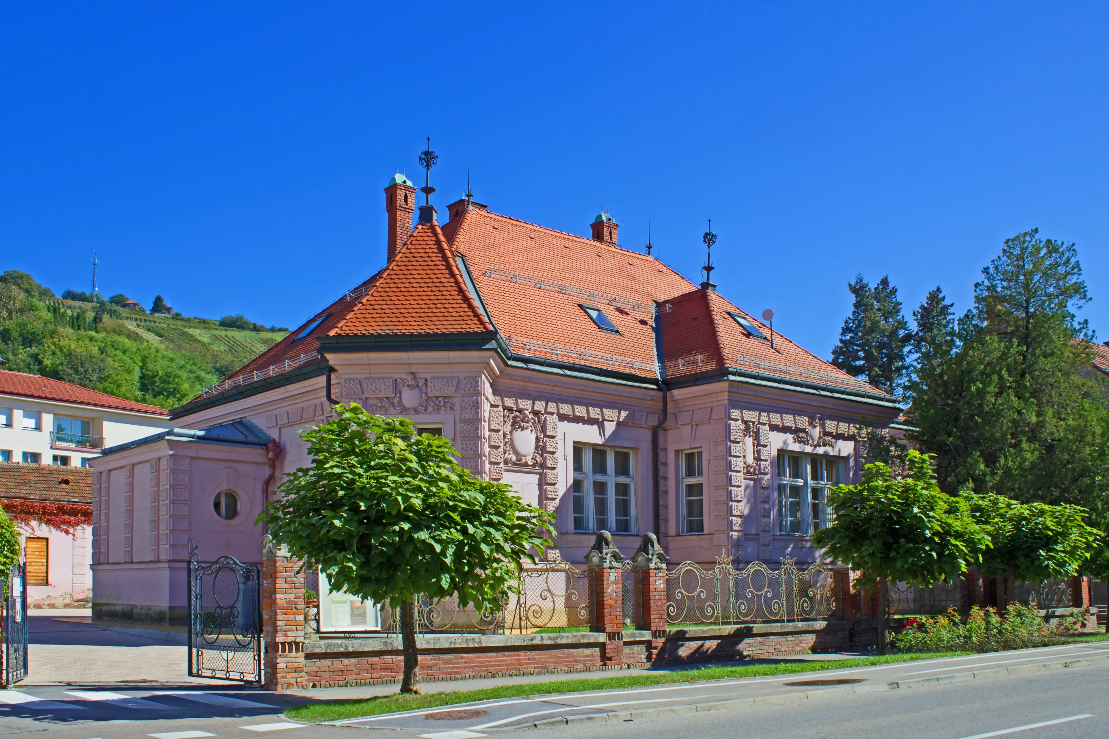 Best Lendava hotels. Cheap hotels in Lendava, Slovenia Best Lendava hotels. Cheap hotels in Lendava, Slovenia