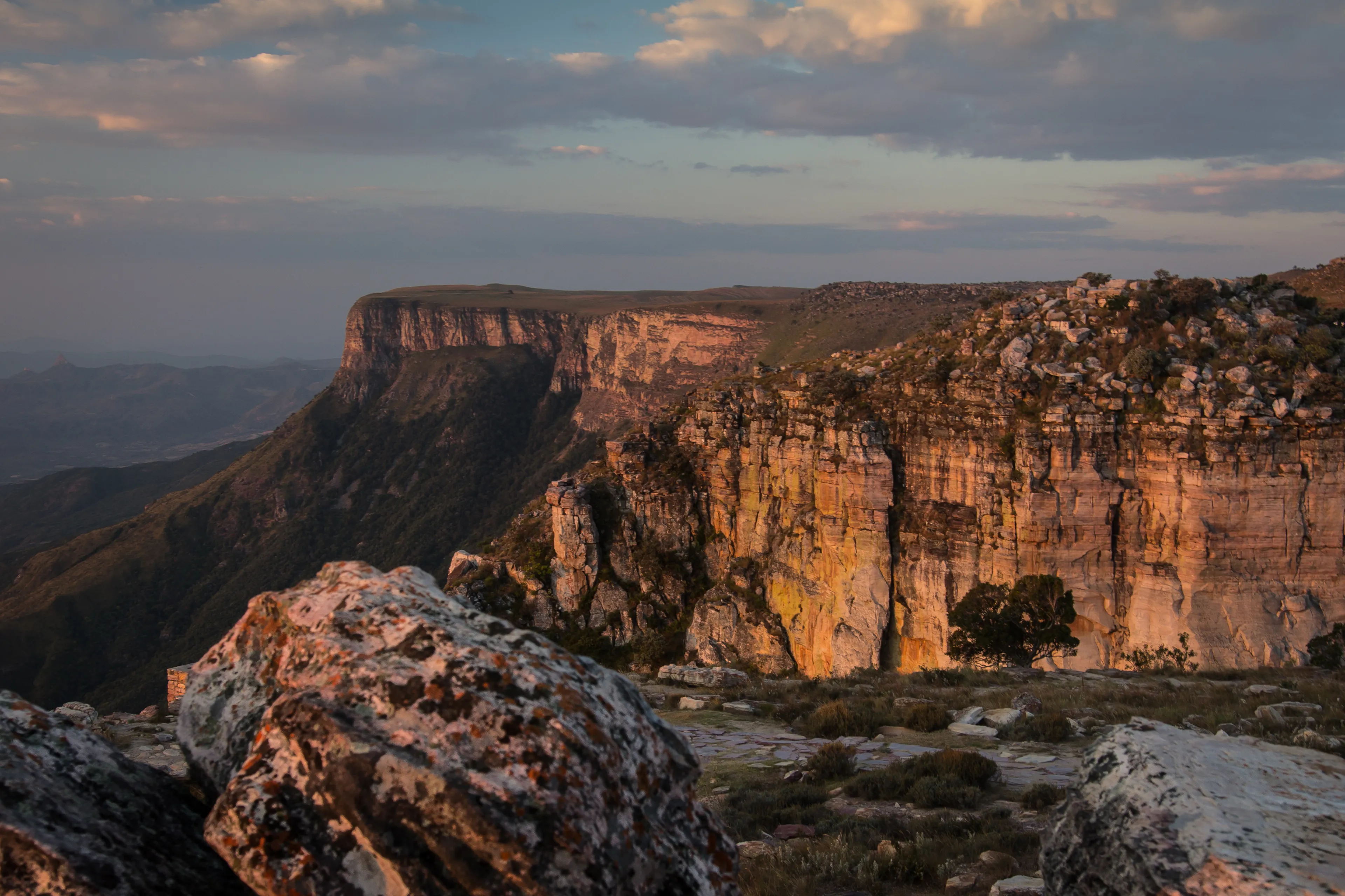 tundavala gap angola rock sunset