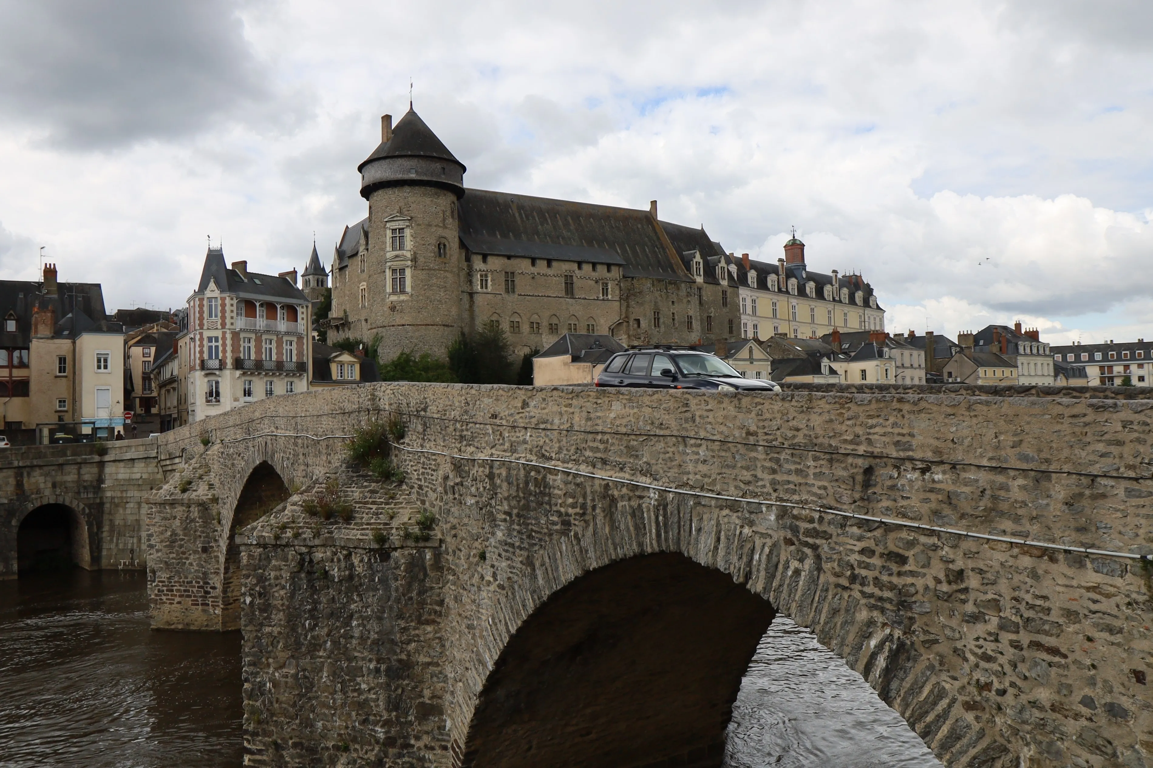  Best Laval hotels. Cheap hotels in Laval, France