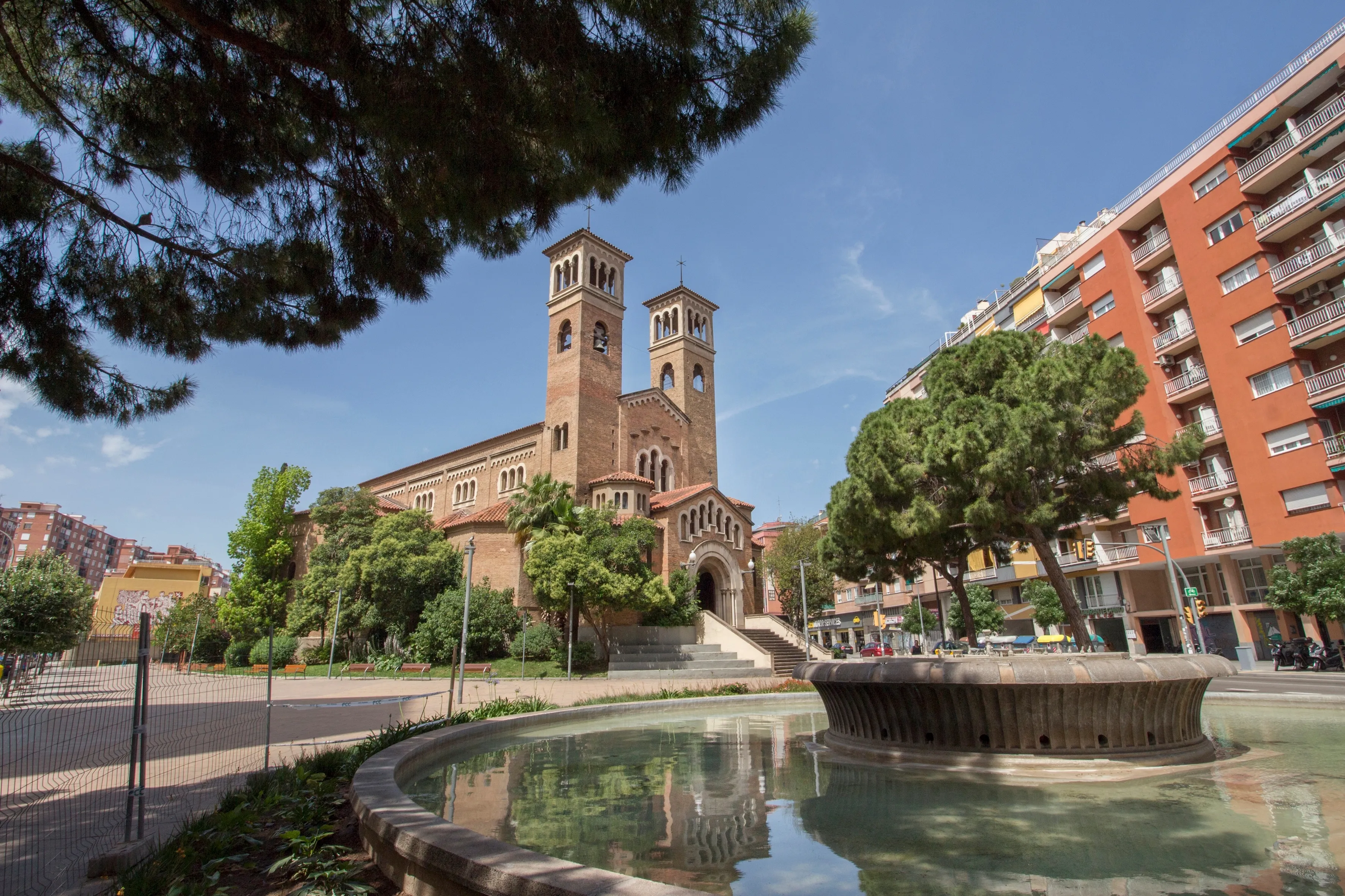 Best L'Hospitalet de Llobregat hotels. Cheap hotels in L'Hospitalet de Llobregat, Spain