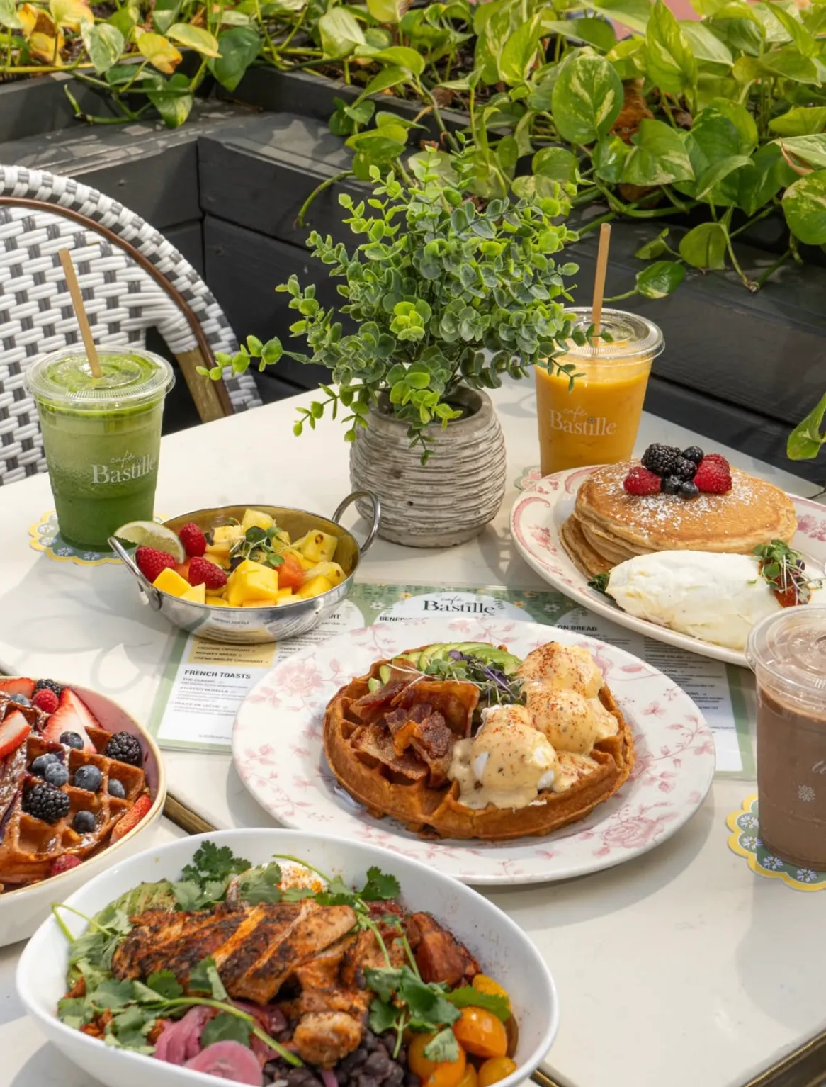 Cafe Bastille Instagram