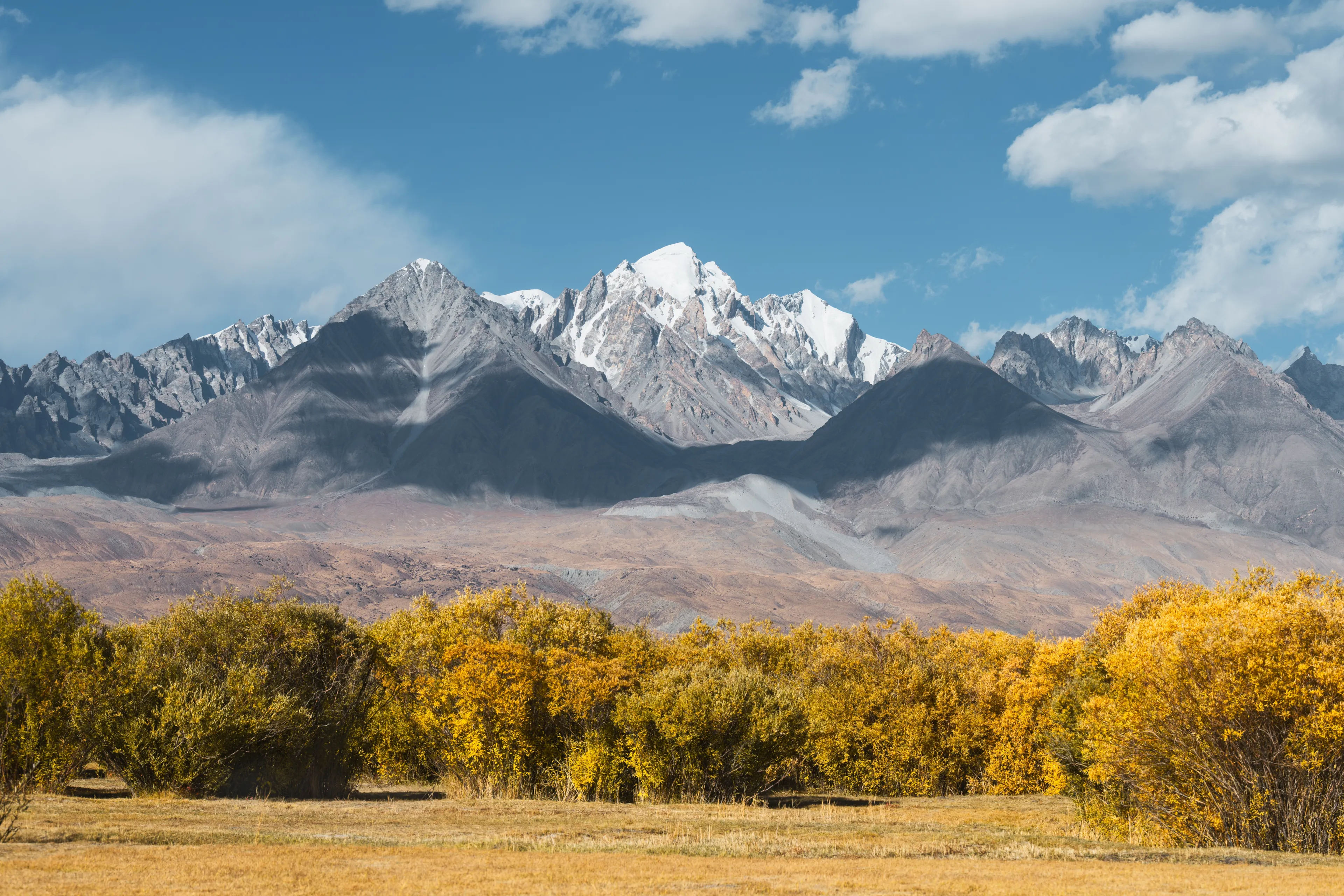 Scenery of Pamir Plateau in Xinjiang, China