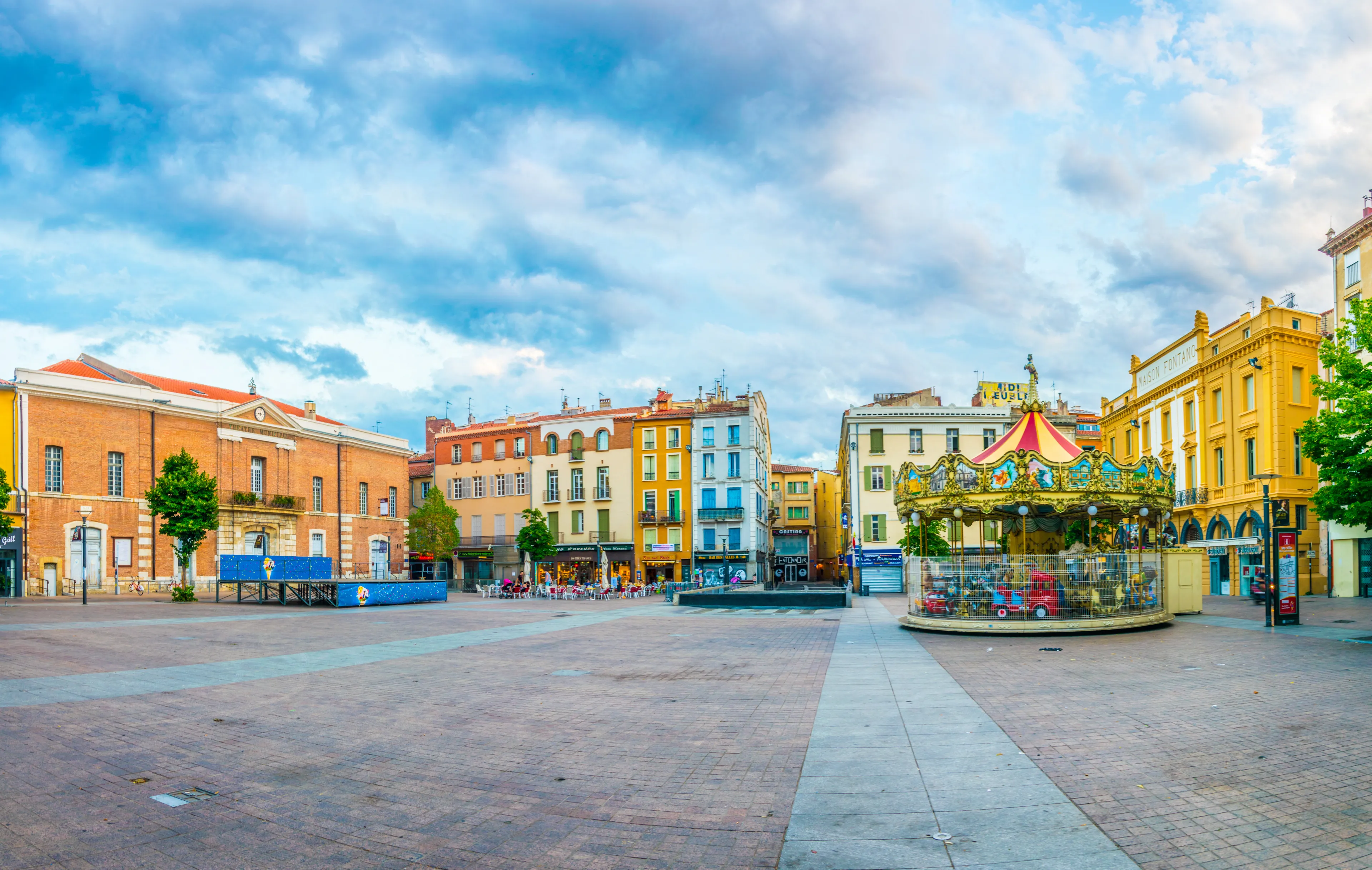 Best Perpignan hotels. Cheap hotels in Perpignan, France