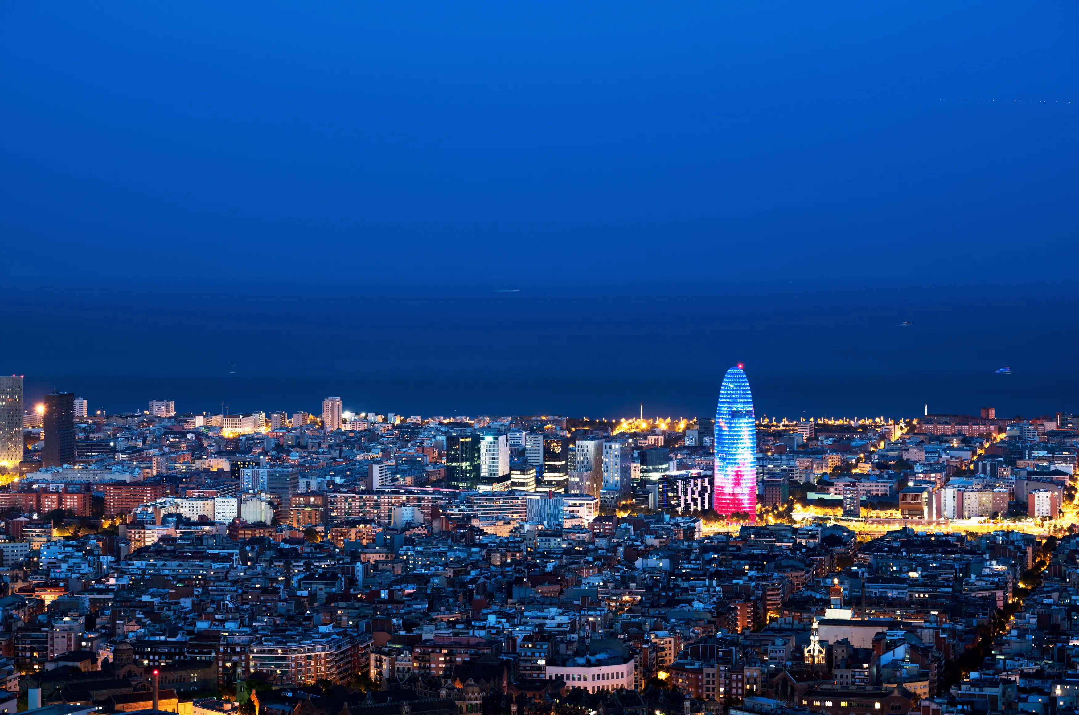 Things to do in Barcelona at night