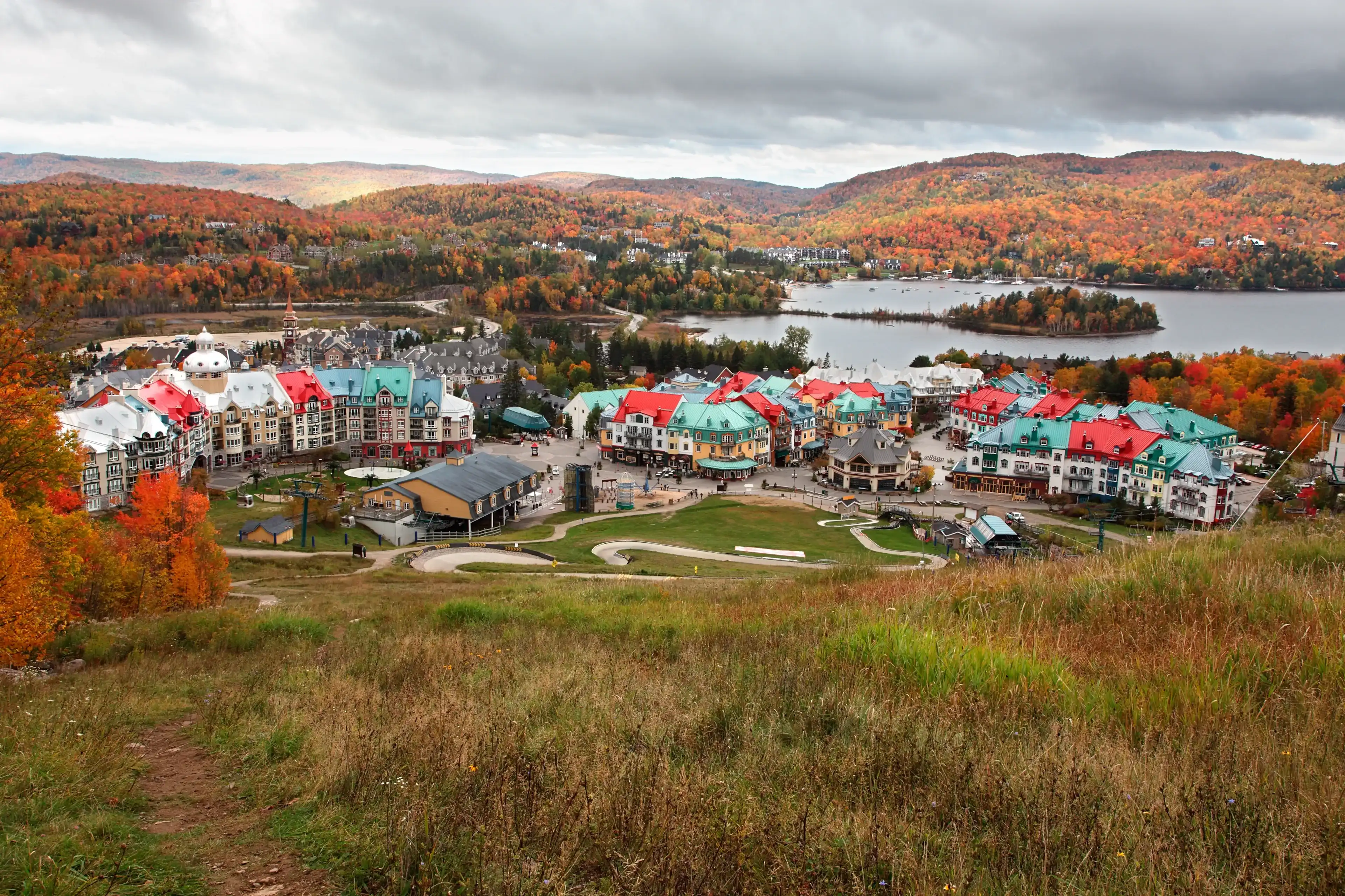 Best Mont-Tremblant hotels. Cheap hotels in Mont-Tremblant, Québec, Canada