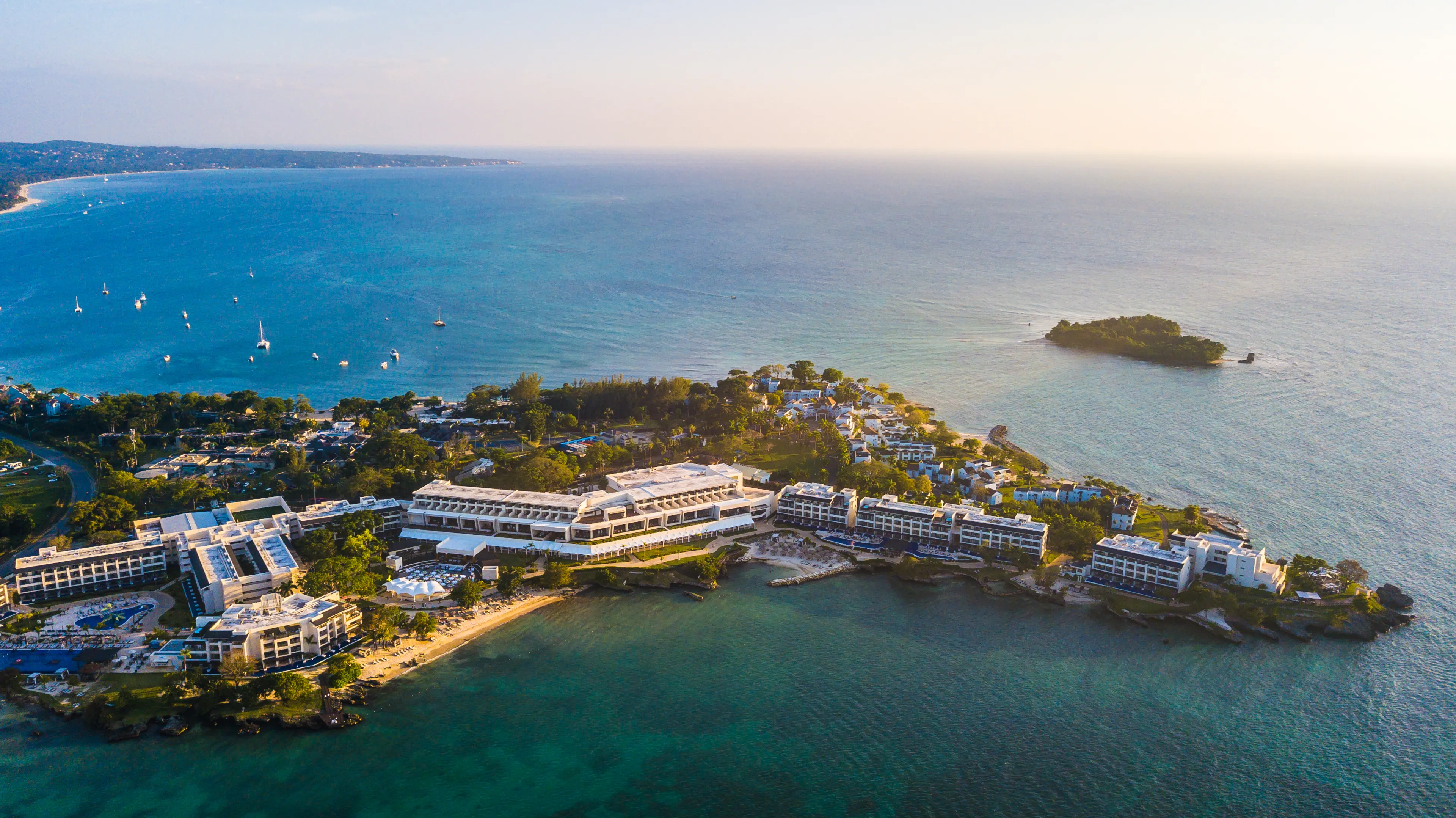 Best Negril hotels. Cheap hotels in Negril, Jamaica